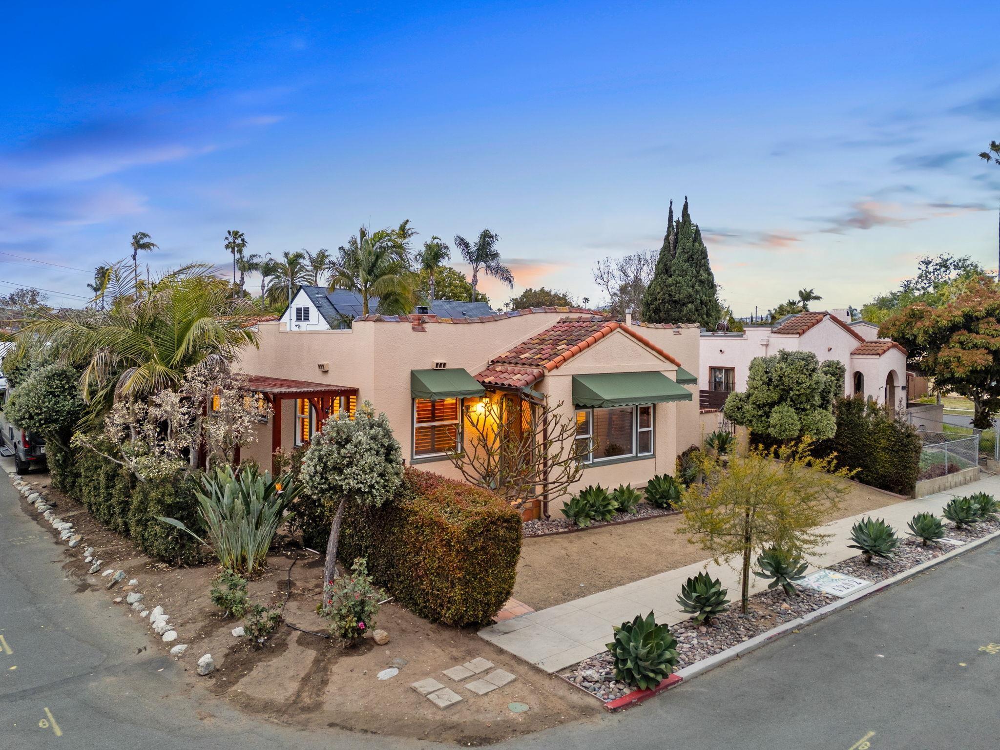 Detail Gallery Image 2 of 34 For 4202  Madison Avenue, San Diego,  CA 92116 - 3 Beds | 1 Baths