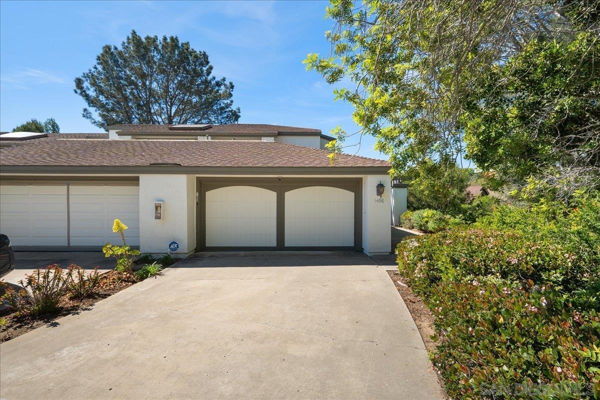 Detail Gallery Image 2 of 32 For 1496  Camino Lujan, San Diego,  CA 92111 - 3 Beds | 2/1 Baths