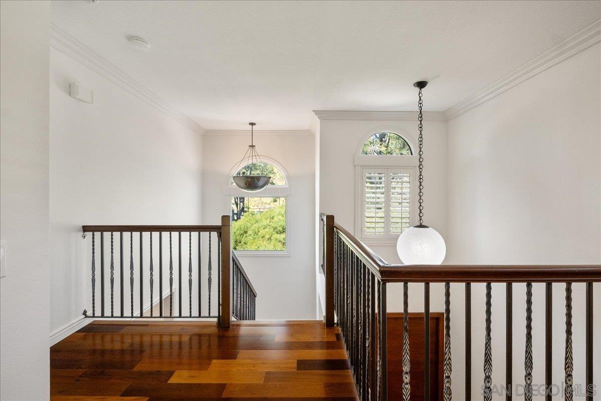 Detail Gallery Image 16 of 32 For 1496  Camino Lujan, San Diego,  CA 92111 - 3 Beds | 2/1 Baths