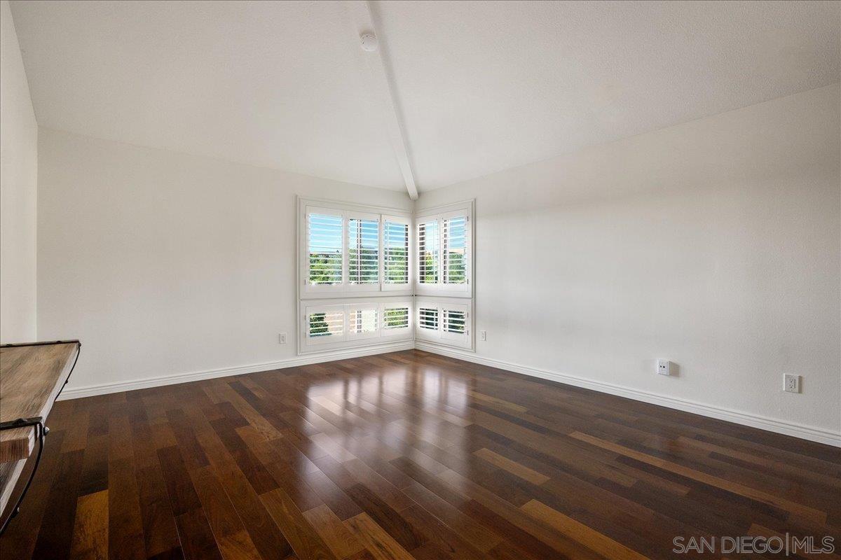 Detail Gallery Image 17 of 32 For 1496  Camino Lujan, San Diego,  CA 92111 - 3 Beds | 2/1 Baths