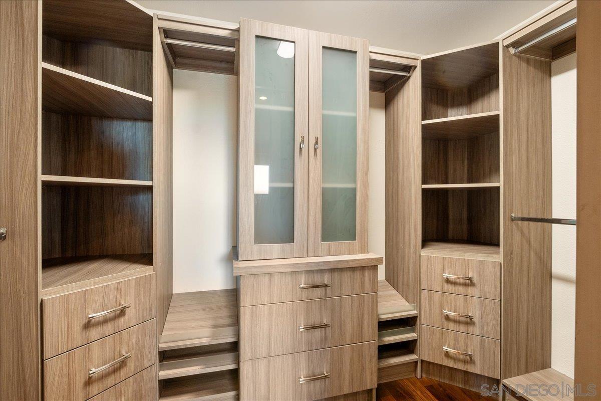 Detail Gallery Image 21 of 32 For 1496  Camino Lujan, San Diego,  CA 92111 - 3 Beds | 2/1 Baths