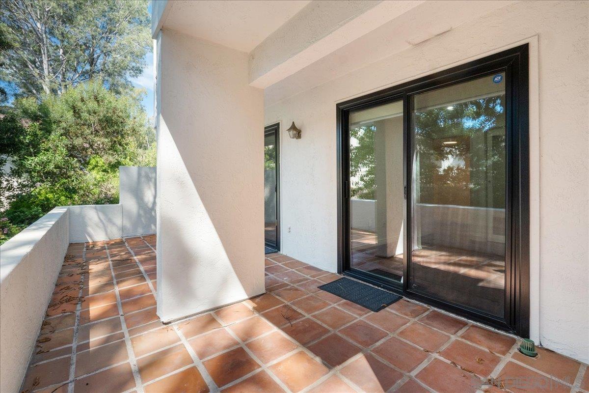 Detail Gallery Image 23 of 32 For 1496  Camino Lujan, San Diego,  CA 92111 - 3 Beds | 2/1 Baths