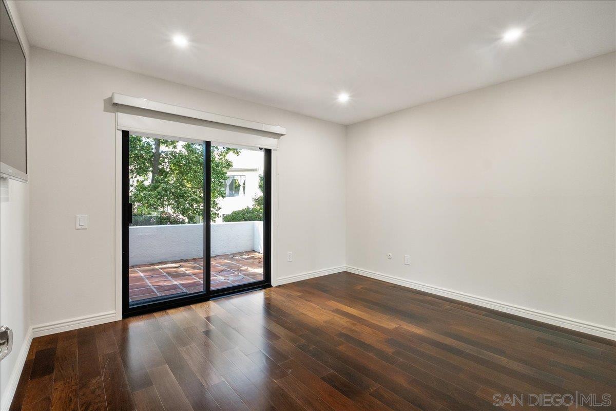 Detail Gallery Image 24 of 32 For 1496  Camino Lujan, San Diego,  CA 92111 - 3 Beds | 2/1 Baths