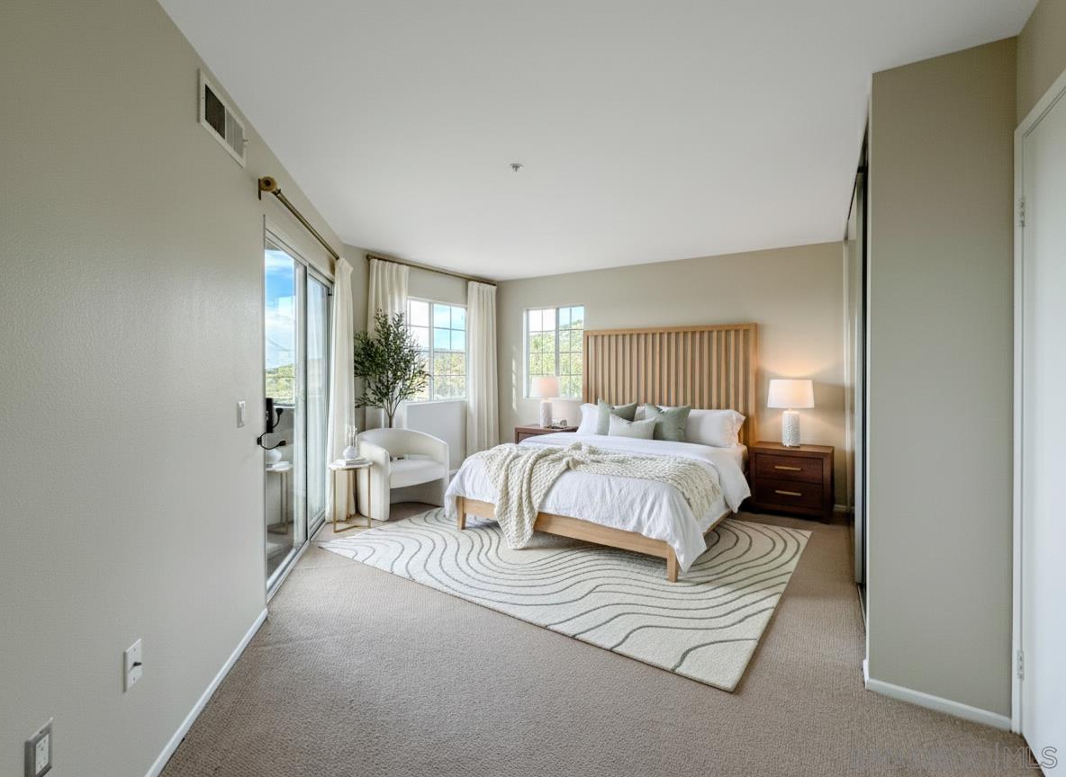 Detail Gallery Image 9 of 22 For 11285  Affinity Ct  #124,  San Diego,  CA 92131 - 3 Beds | 2 Baths