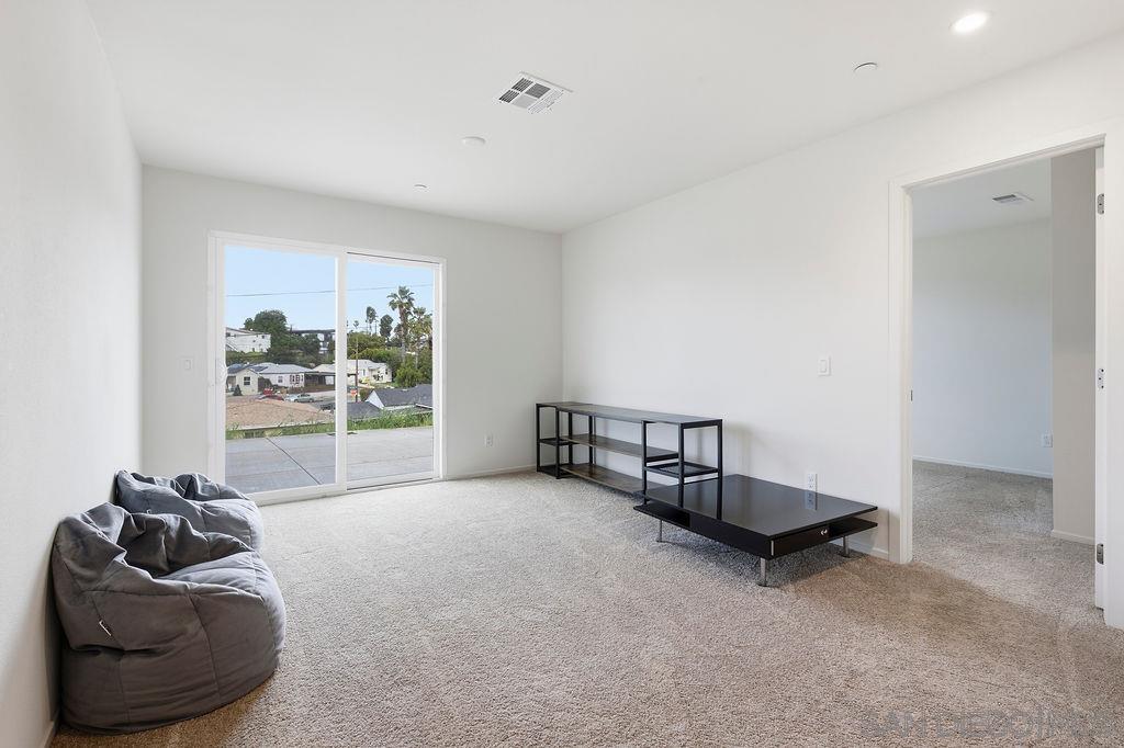 Detail Gallery Image 26 of 32 For 5270  San Bernardo Ter, San Diego,  CA 92114 - 4 Beds | 2/1 Baths