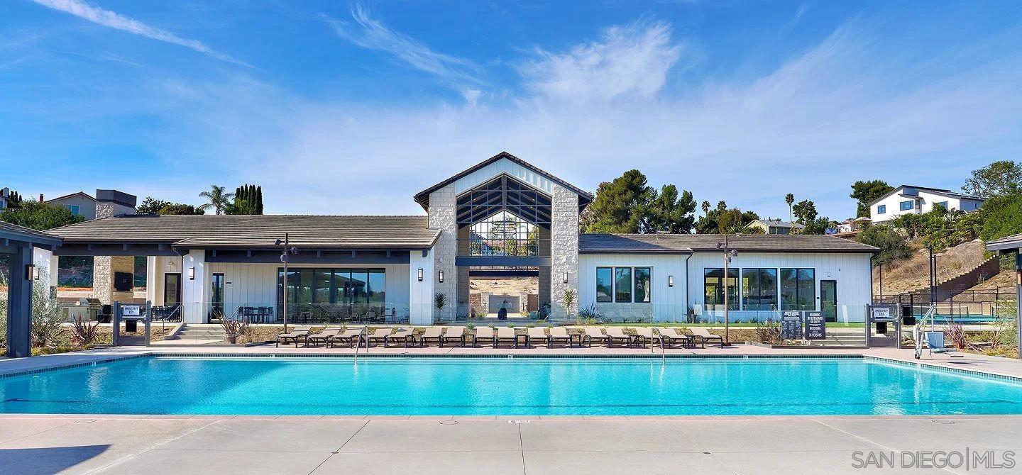 Detail Gallery Image 36 of 38 For 12482  Miranda Way, San Diego,  CA 92129 - 2 Beds | 2 Baths