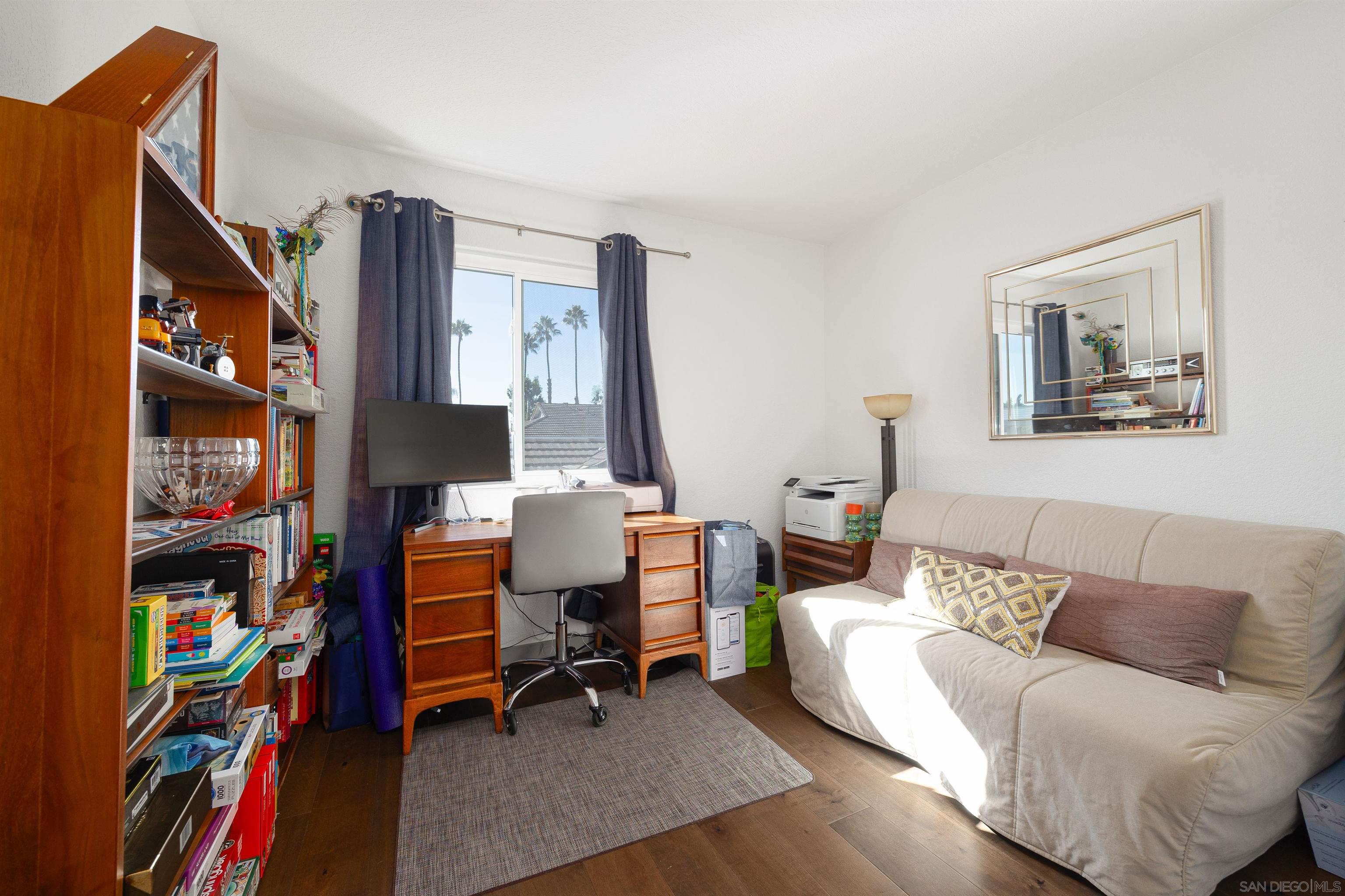 Detail Gallery Image 16 of 22 For 13947  Midland Rd., Poway,  CA 92064 - 3 Beds | 2/1 Baths