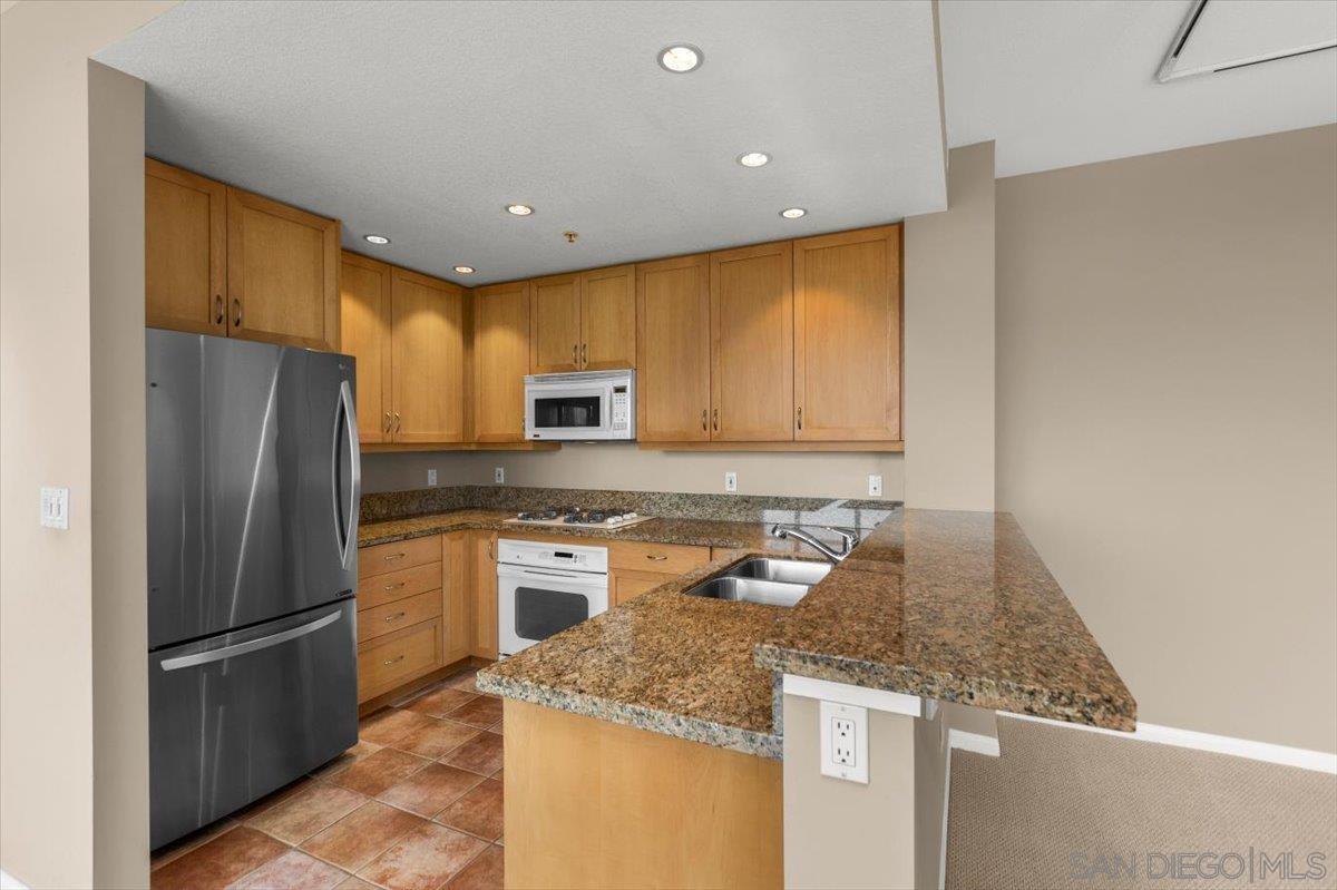 Detail Gallery Image 19 of 58 For 850  Beech St  #808,  San Diego,  CA 92101 - 2 Beds | 2 Baths