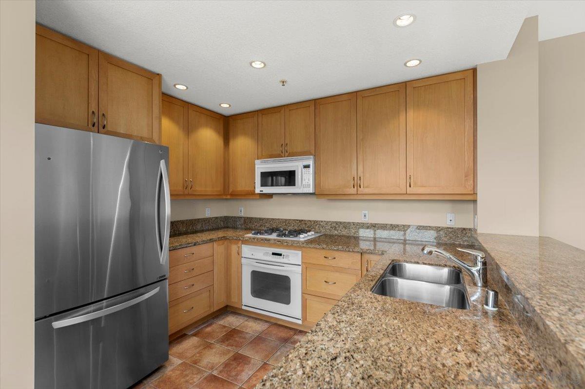 Detail Gallery Image 20 of 58 For 850  Beech St  #808,  San Diego,  CA 92101 - 2 Beds | 2 Baths