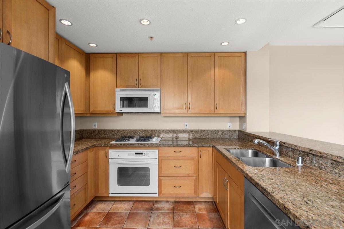 Detail Gallery Image 21 of 58 For 850  Beech St  #808,  San Diego,  CA 92101 - 2 Beds | 2 Baths