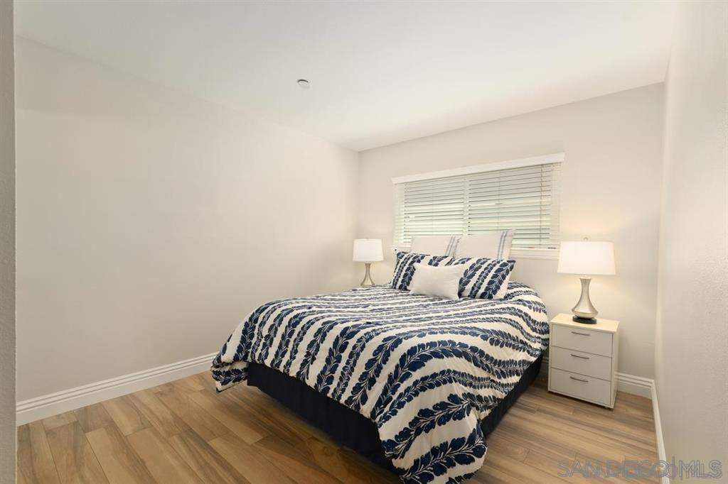 Detail Gallery Image 22 of 24 For 7509  Draper Ave  200, La Jolla,  CA 92037 - 2 Beds | 2 Baths