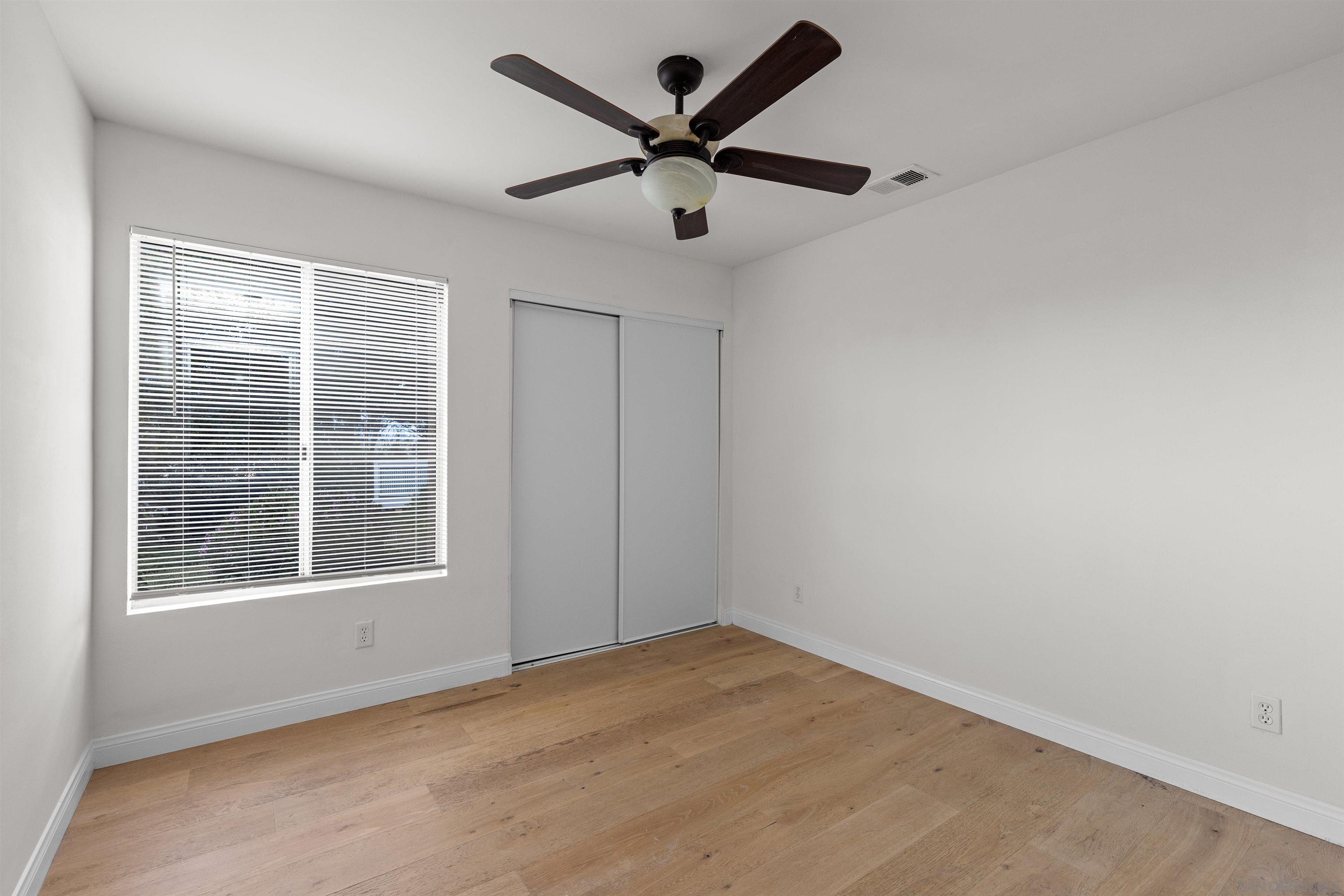 Detail Gallery Image 21 of 34 For 741  Vista Grande Way  #313,  Oceanside,  CA 92057 - 3 Beds | 2 Baths