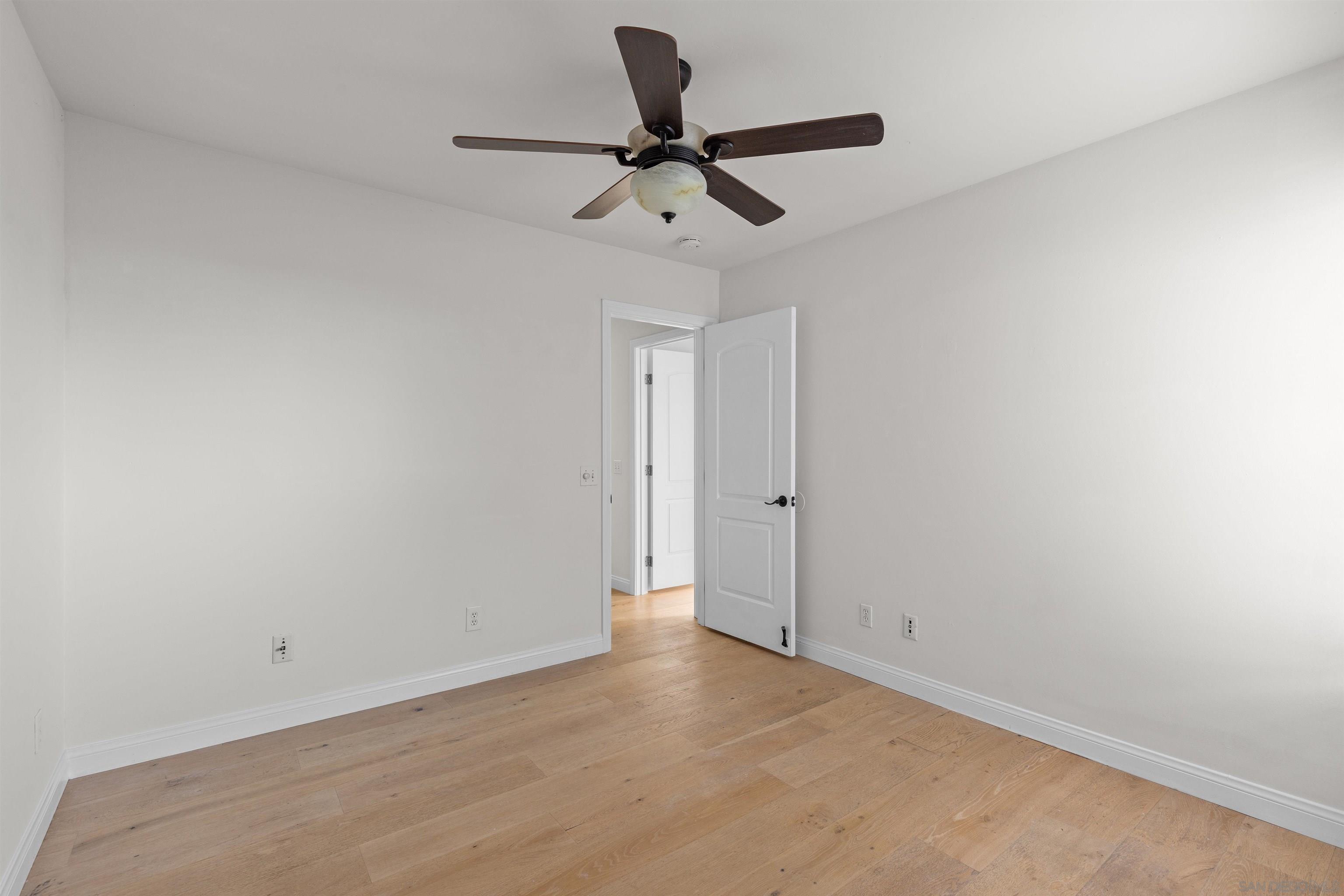 Detail Gallery Image 22 of 34 For 741  Vista Grande Way  #313,  Oceanside,  CA 92057 - 3 Beds | 2 Baths