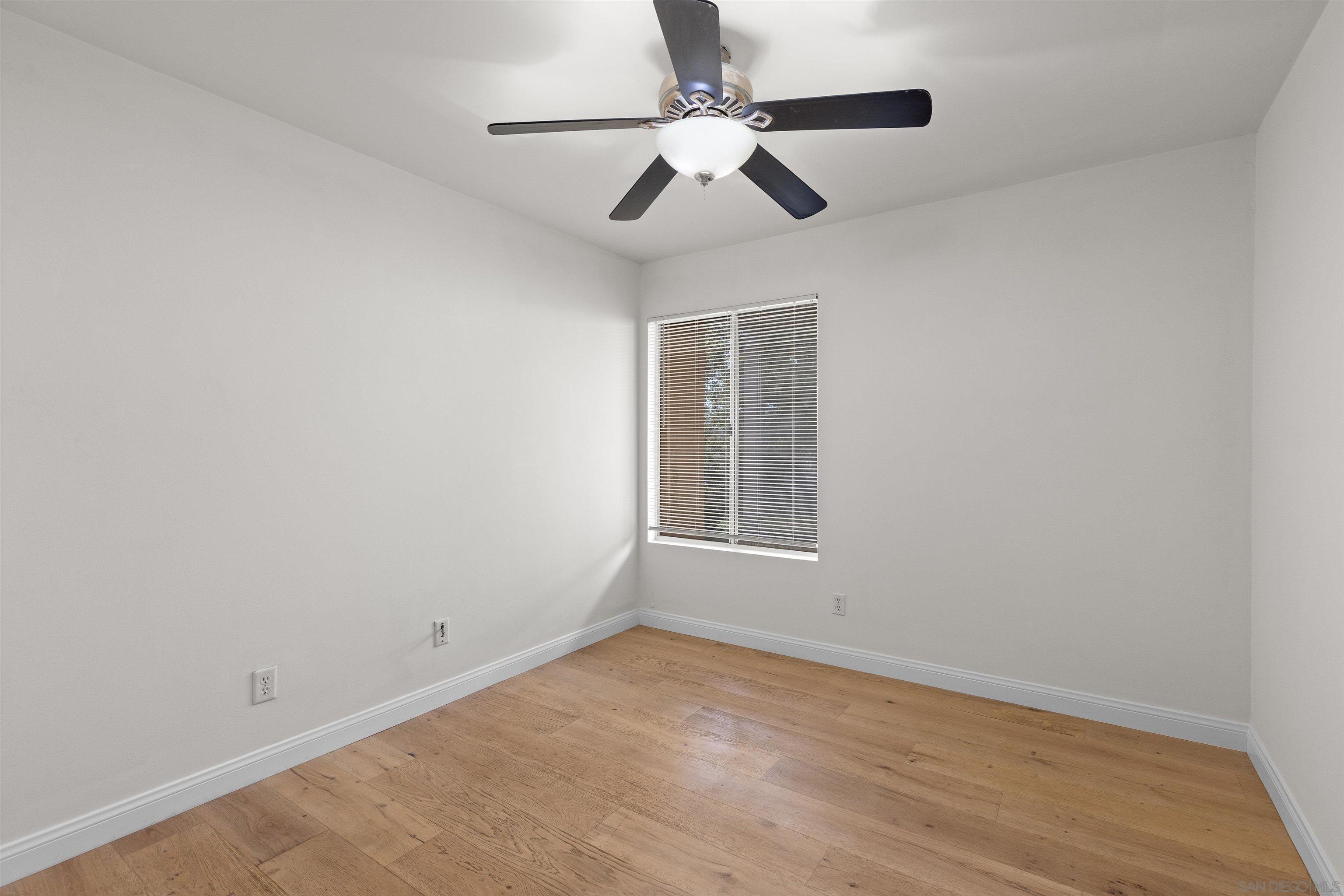 Detail Gallery Image 25 of 34 For 741  Vista Grande Way  #313,  Oceanside,  CA 92057 - 3 Beds | 2 Baths