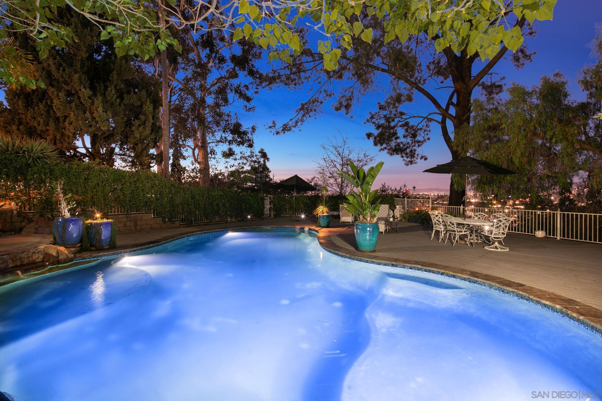 Front Image Thumbnail for SD260004677