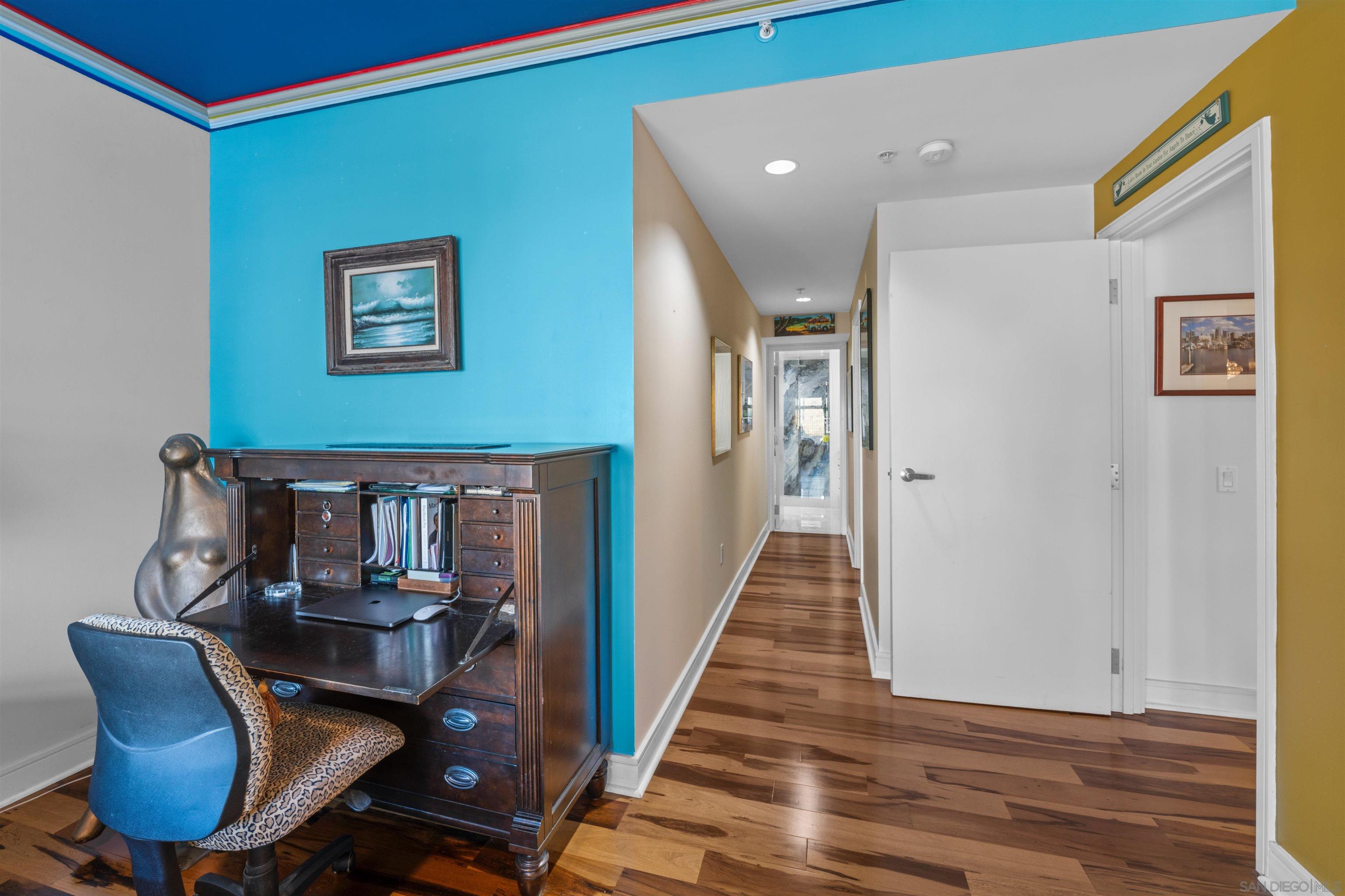 Detail Gallery Image 26 of 52 For 645  Front St  #1604,  San Diego,  CA 92101 - 1 Beds | 2 Baths