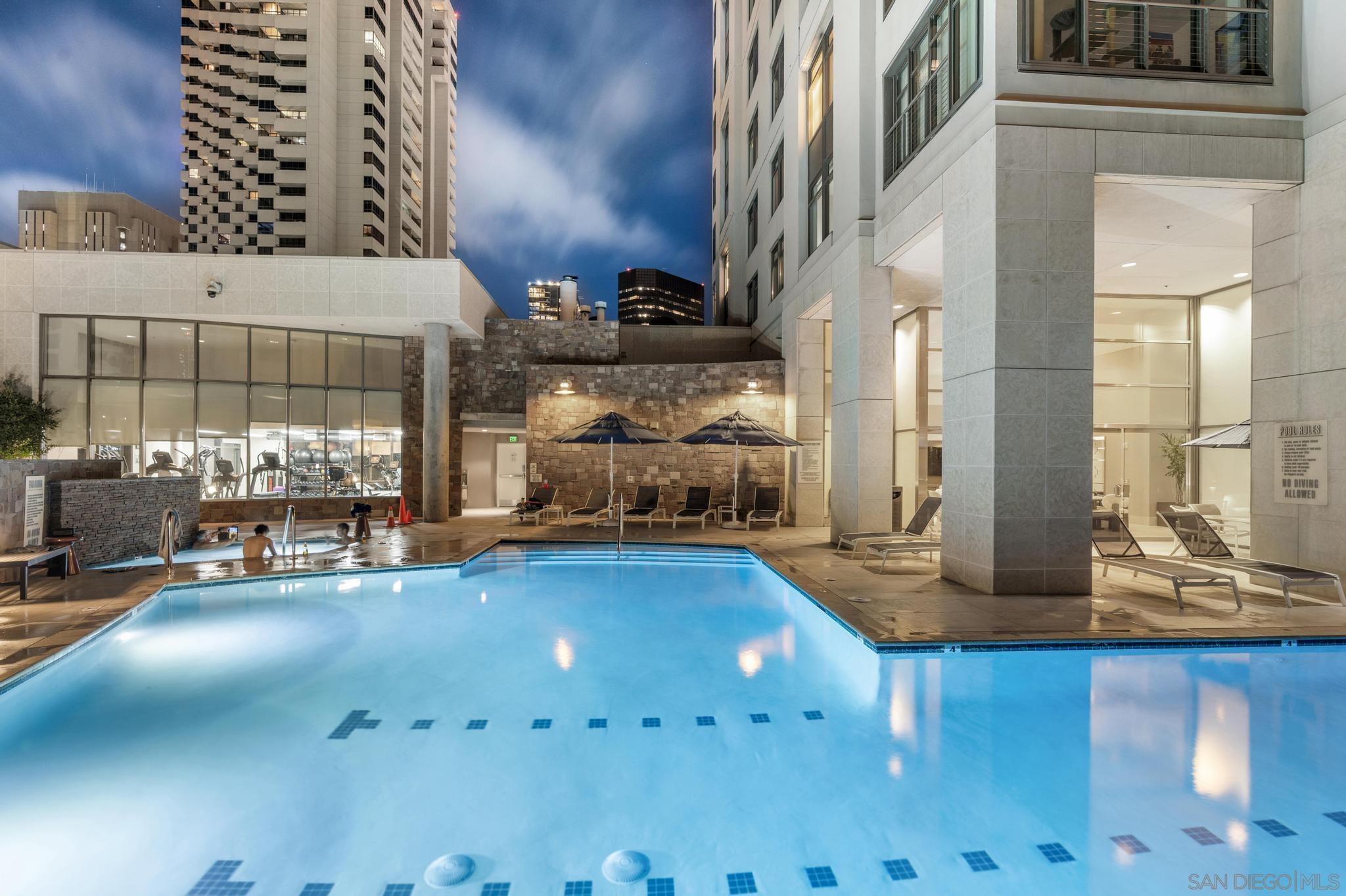 Detail Gallery Image 46 of 52 For 645  Front St  #1604,  San Diego,  CA 92101 - 1 Beds | 2 Baths