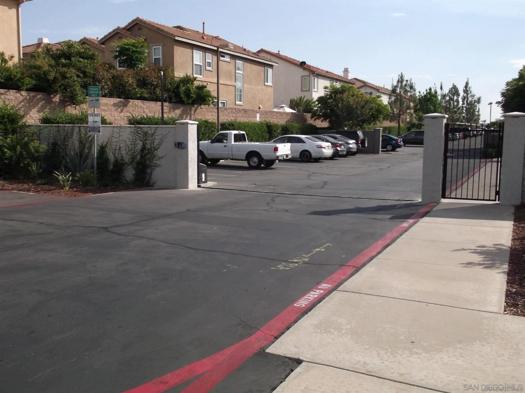 Front Image Thumbnail for SD260004680