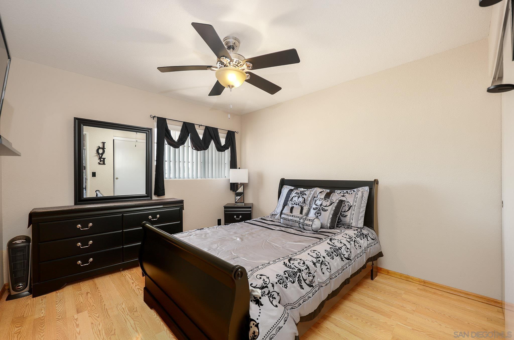 Detail Gallery Image 25 of 42 For 810  Crosspoint Ct, San Diego,  CA 92114 - 4 Beds | 3 Baths