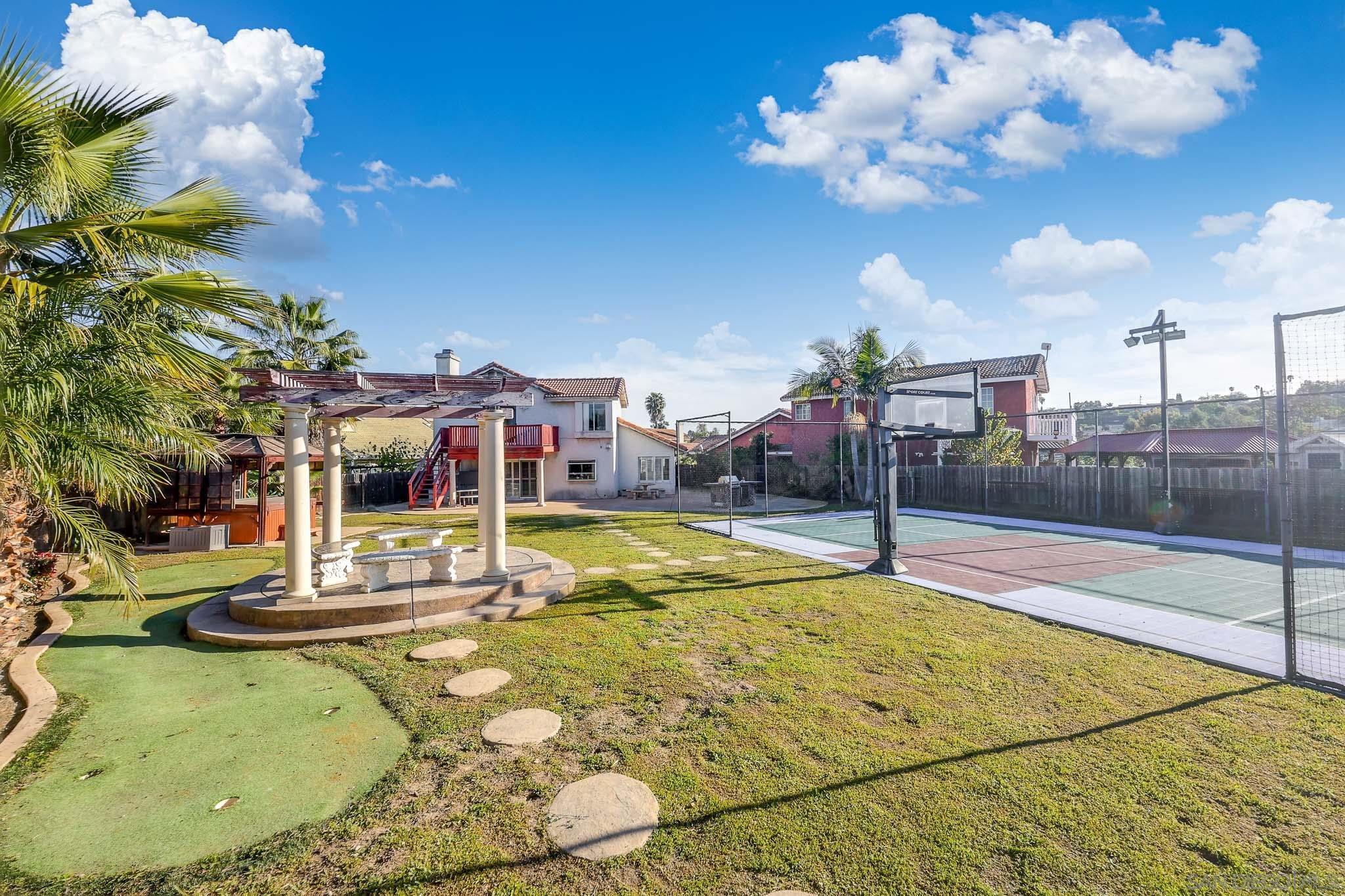 Detail Gallery Image 30 of 42 For 810  Crosspoint Ct, San Diego,  CA 92114 - 4 Beds | 3 Baths