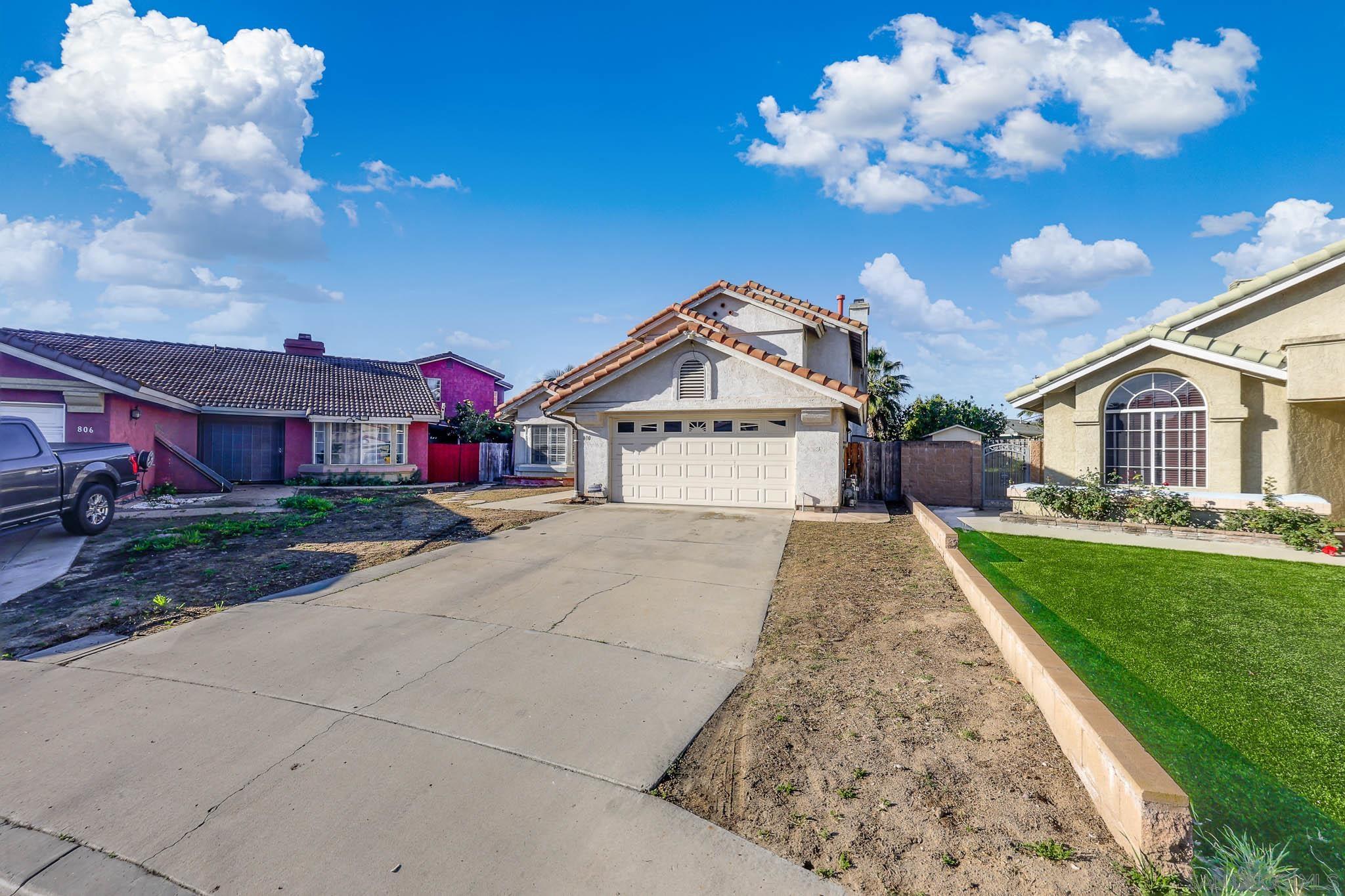 Detail Gallery Image 5 of 42 For 810  Crosspoint Ct, San Diego,  CA 92114 - 4 Beds | 3 Baths