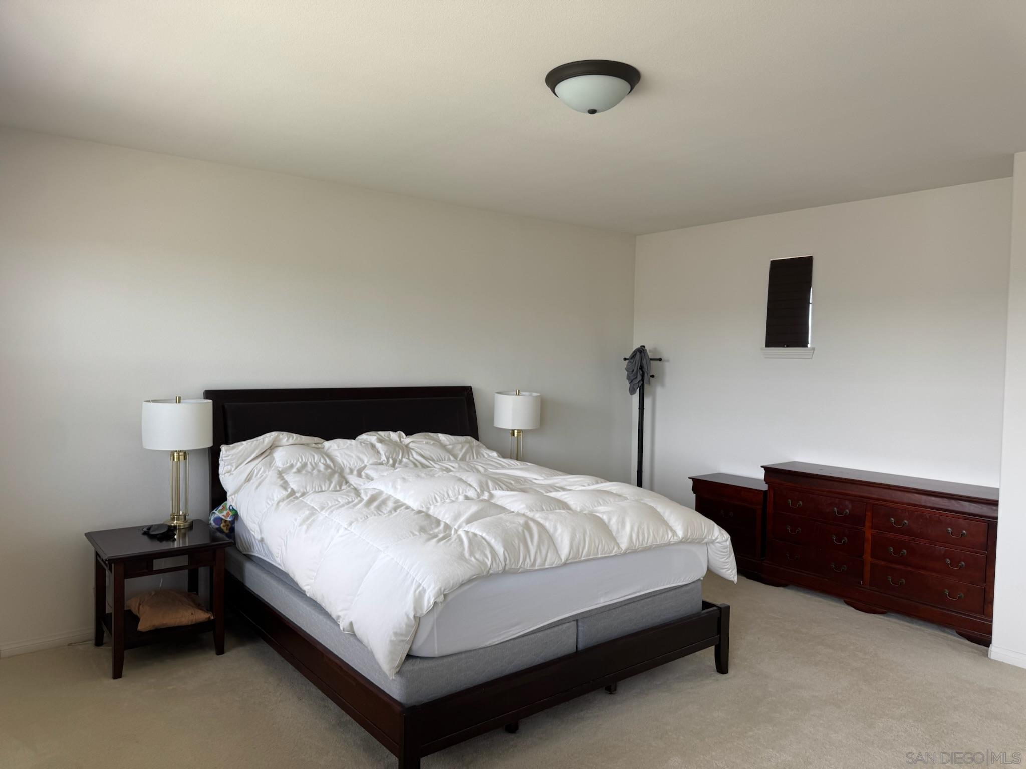 Detail Gallery Image 25 of 45 For 1926  Corte Escena, Chula Vista,  CA 91914 - 5 Beds | 3/1 Baths