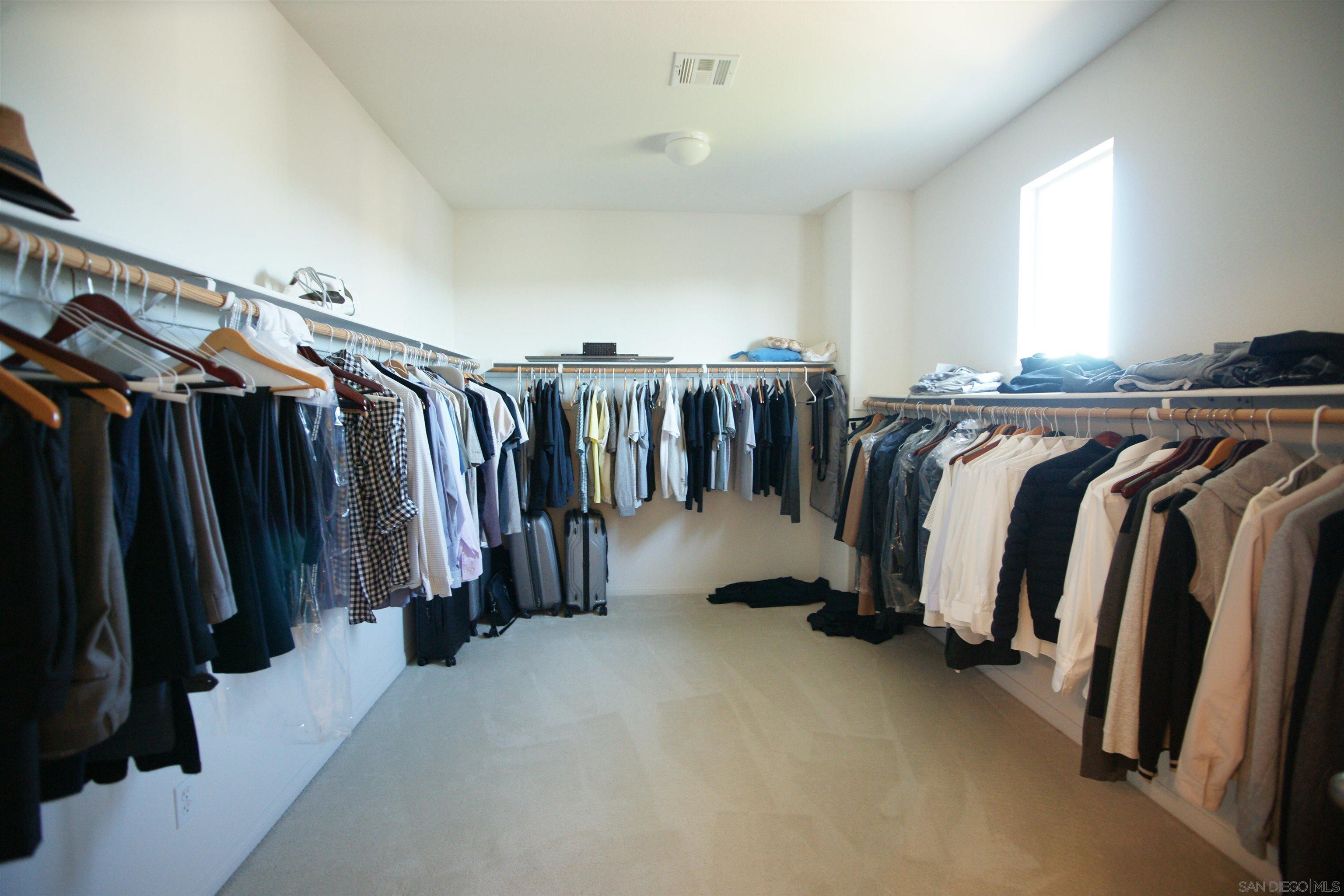 Detail Gallery Image 29 of 53 For 1926  Corte Escena, Chula Vista,  CA 91914 - 5 Beds | 3/1 Baths