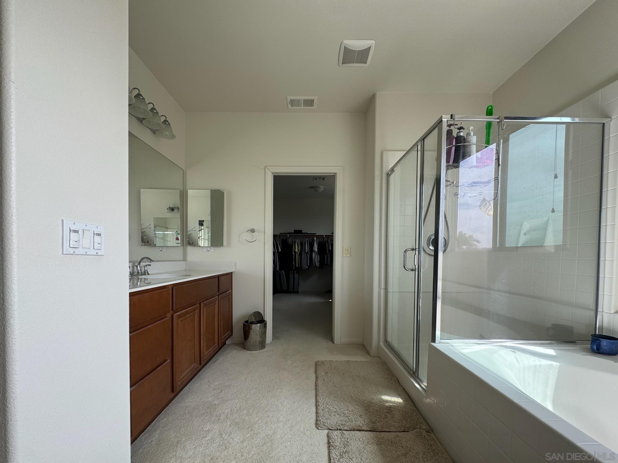 Detail Gallery Image 32 of 53 For 1926  Corte Escena, Chula Vista,  CA 91914 - 5 Beds | 3/1 Baths