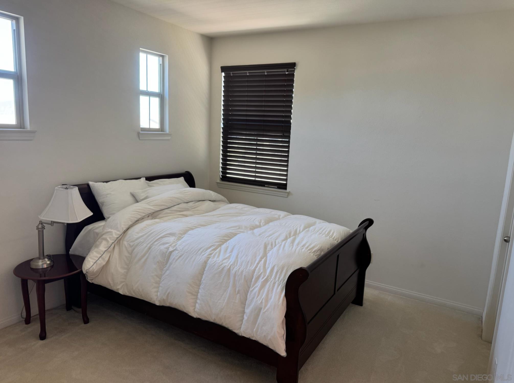 Detail Gallery Image 33 of 45 For 1926  Corte Escena, Chula Vista,  CA 91914 - 5 Beds | 3/1 Baths