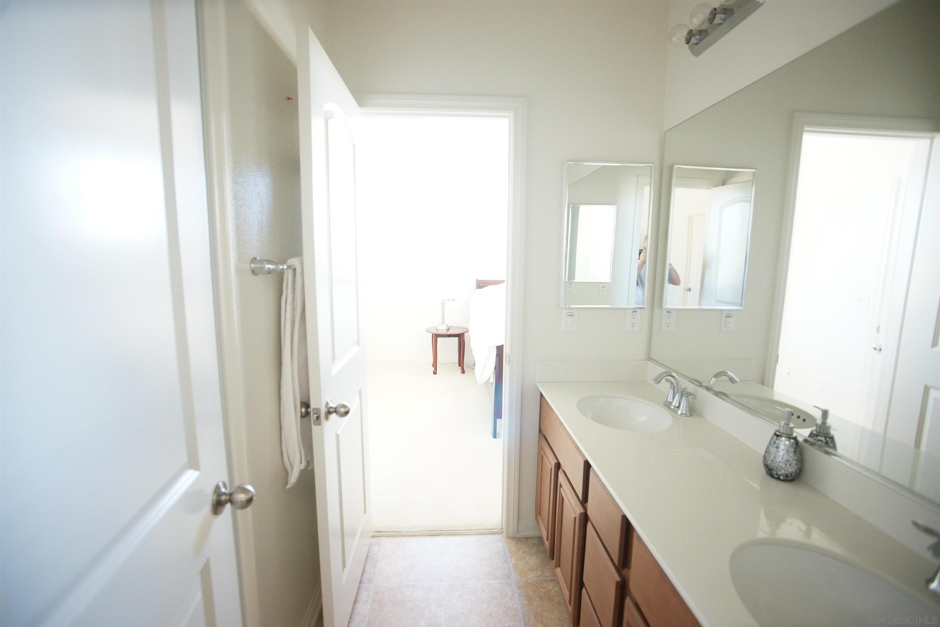 Detail Gallery Image 35 of 53 For 1926  Corte Escena, Chula Vista,  CA 91914 - 5 Beds | 3/1 Baths