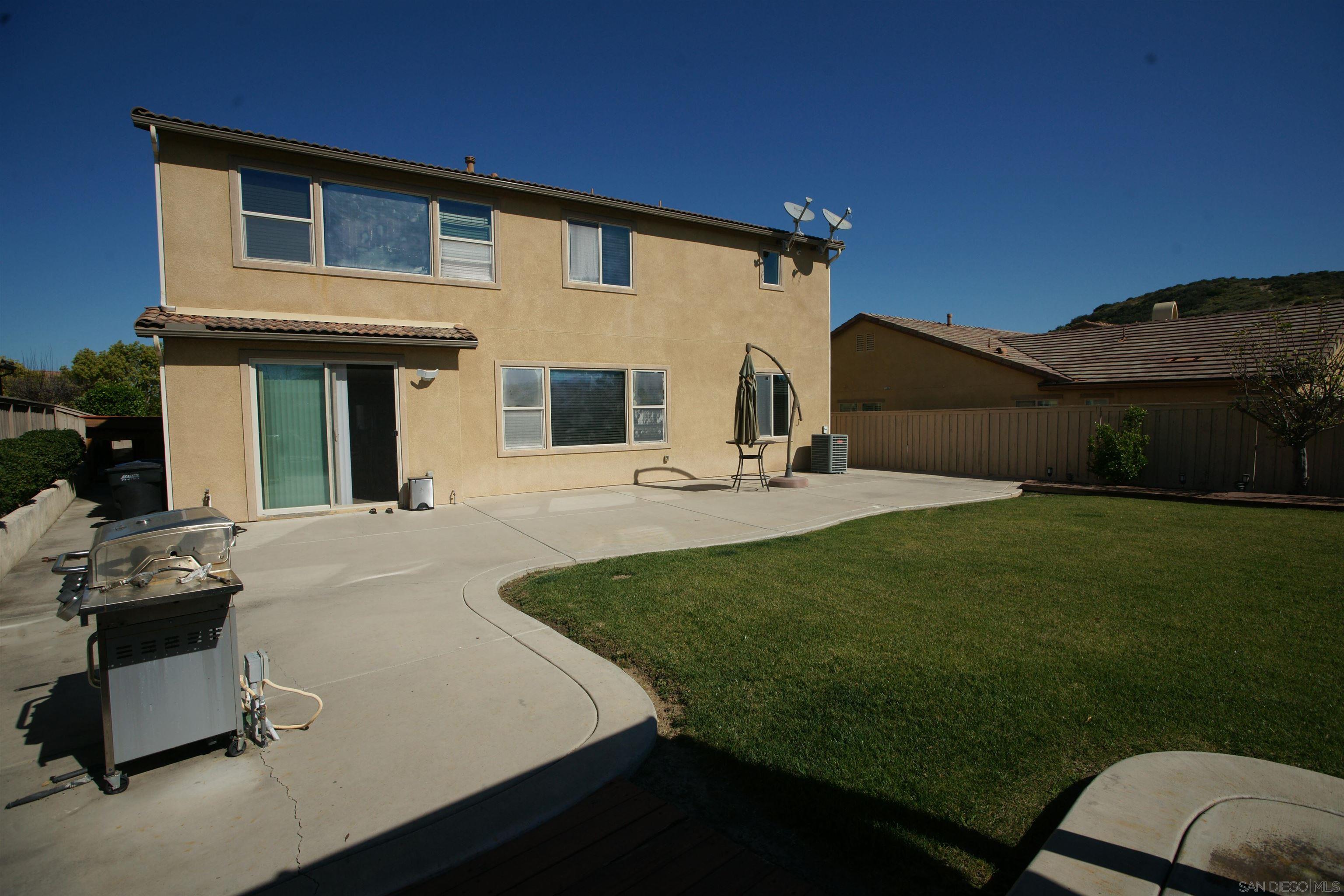 Detail Gallery Image 46 of 53 For 1926  Corte Escena, Chula Vista,  CA 91914 - 5 Beds | 3/1 Baths