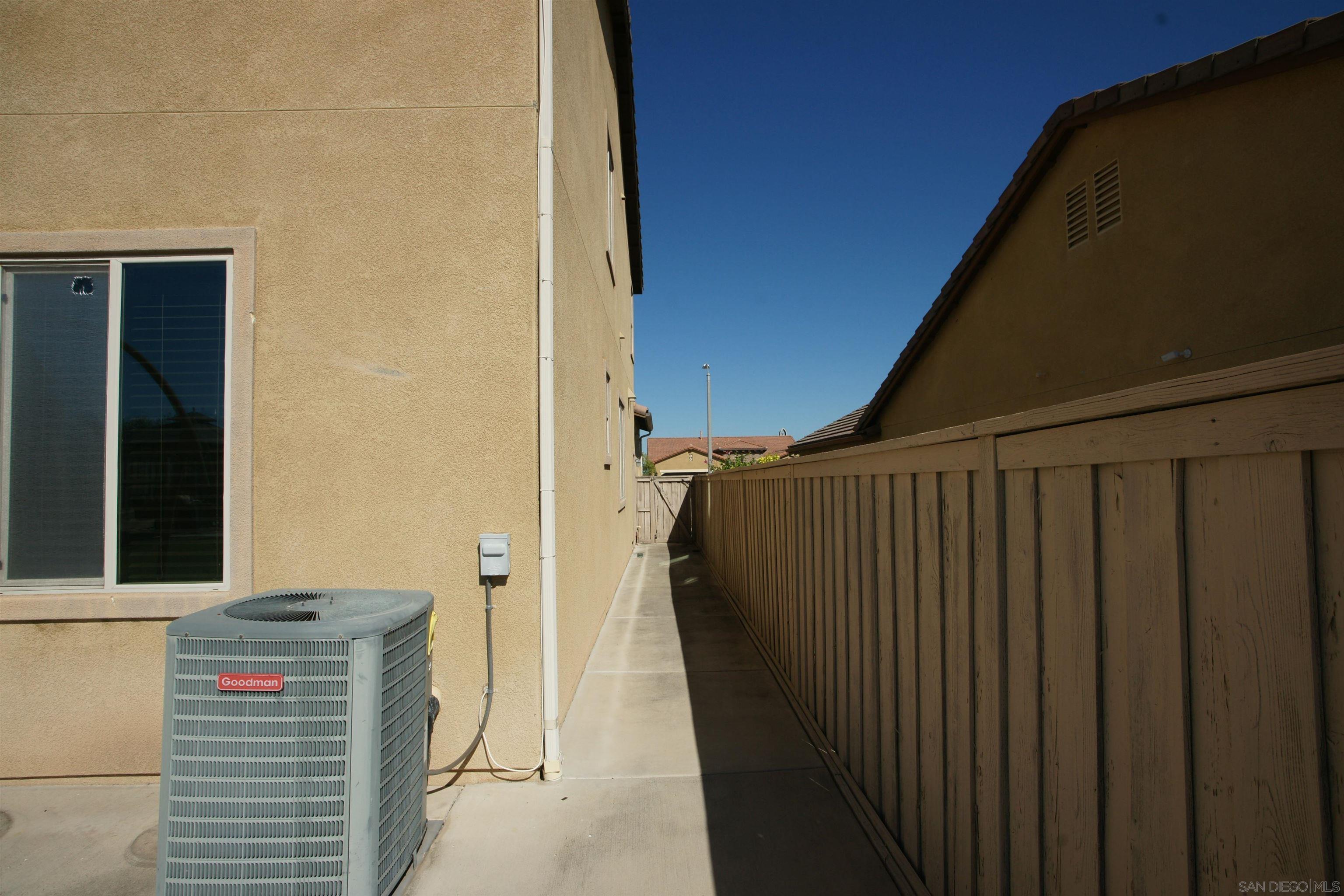 Detail Gallery Image 52 of 53 For 1926  Corte Escena, Chula Vista,  CA 91914 - 5 Beds | 3/1 Baths