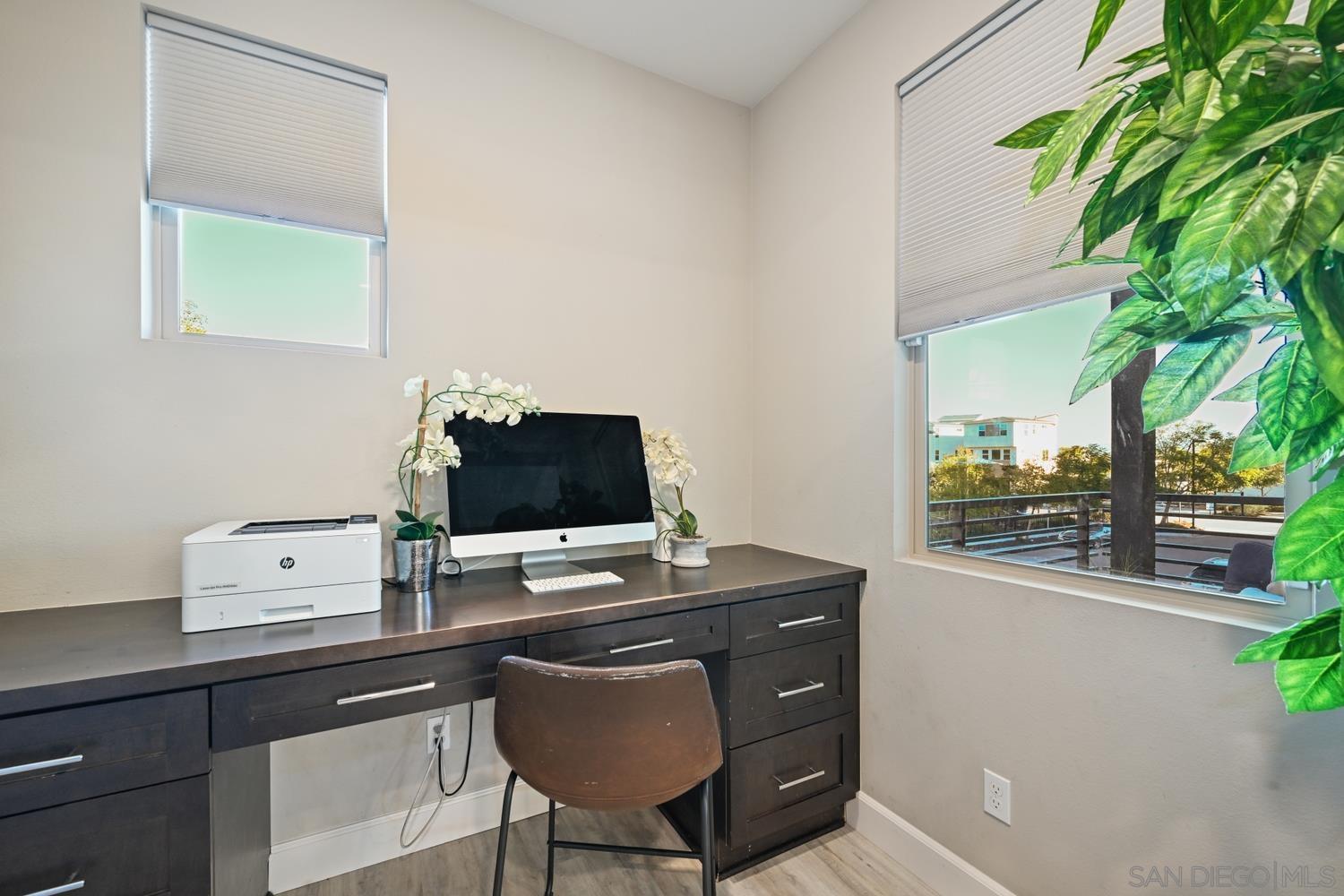Detail Gallery Image 10 of 27 For 1830  Ascella Dr  #6,  Chula Vista,  CA 91915 - 4 Beds | 3/1 Baths