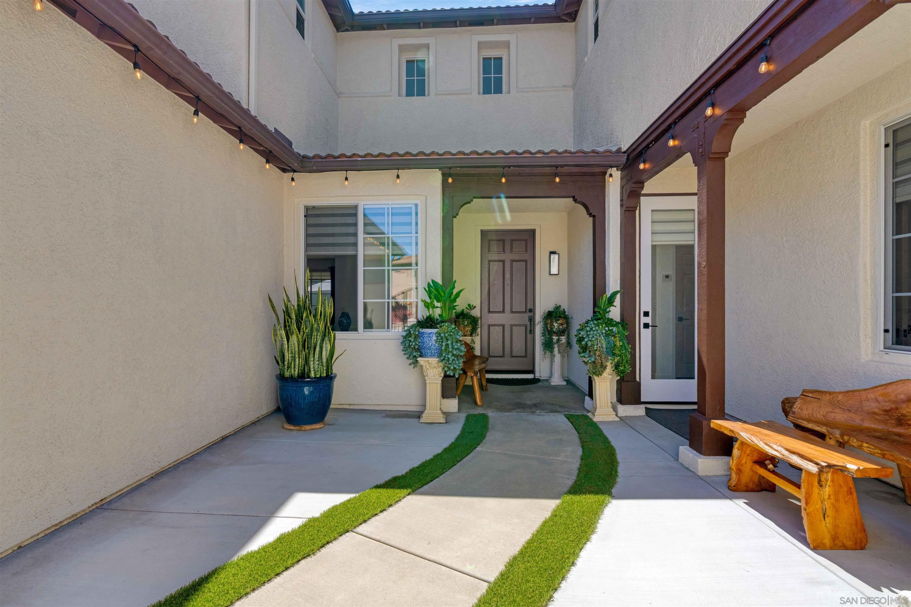 Detail Gallery Image 16 of 51 For 550  Echo Lane, San Marcos,  CA 92078 - 4 Beds | 3 Baths