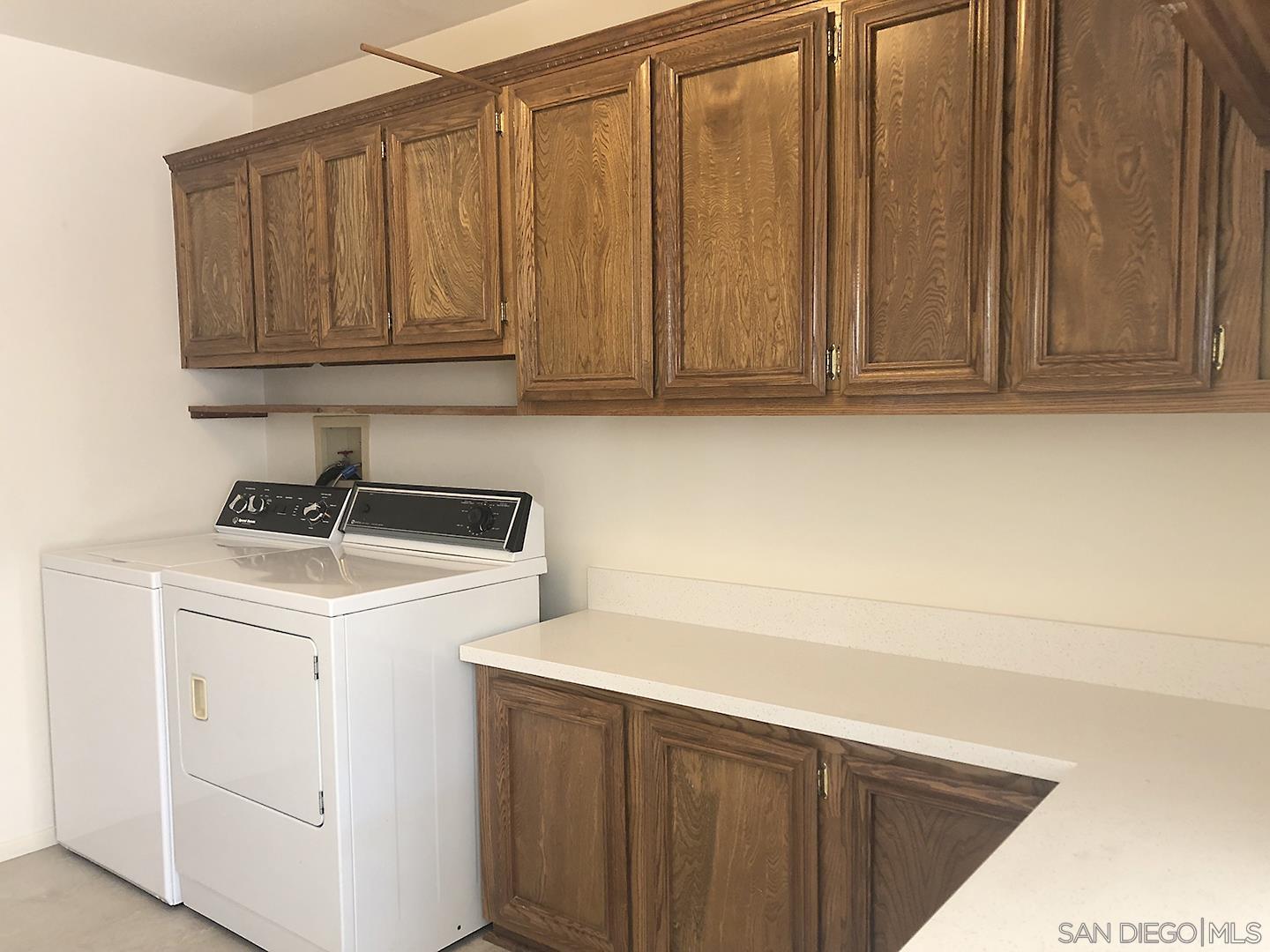 Detail Gallery Image 8 of 12 For 3449  Don Carlos Drive, Carlsbad,  CA 92010 - 3 Beds | 2 Baths