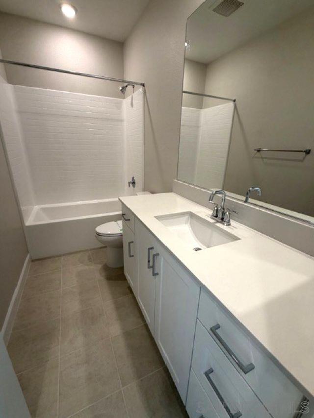 Detail Gallery Image 25 of 51 For 12486  Miranda Way, San Diego,  CA 92129 - 4 Beds | 3 Baths