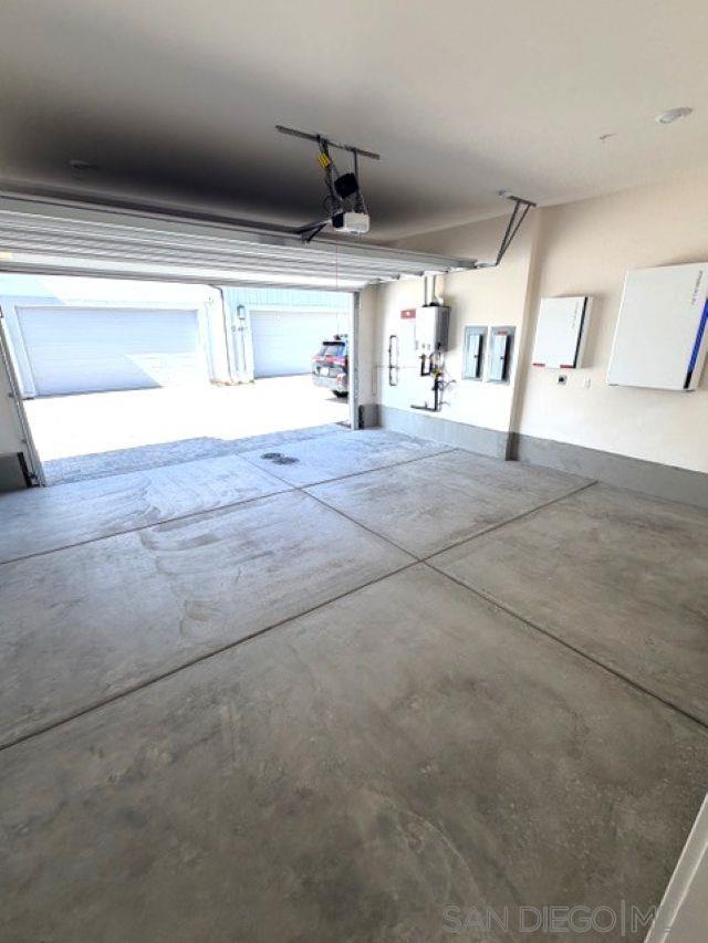 Detail Gallery Image 36 of 48 For 12486  Miranda Way, San Diego,  CA 92129 - 4 Beds | 3 Baths