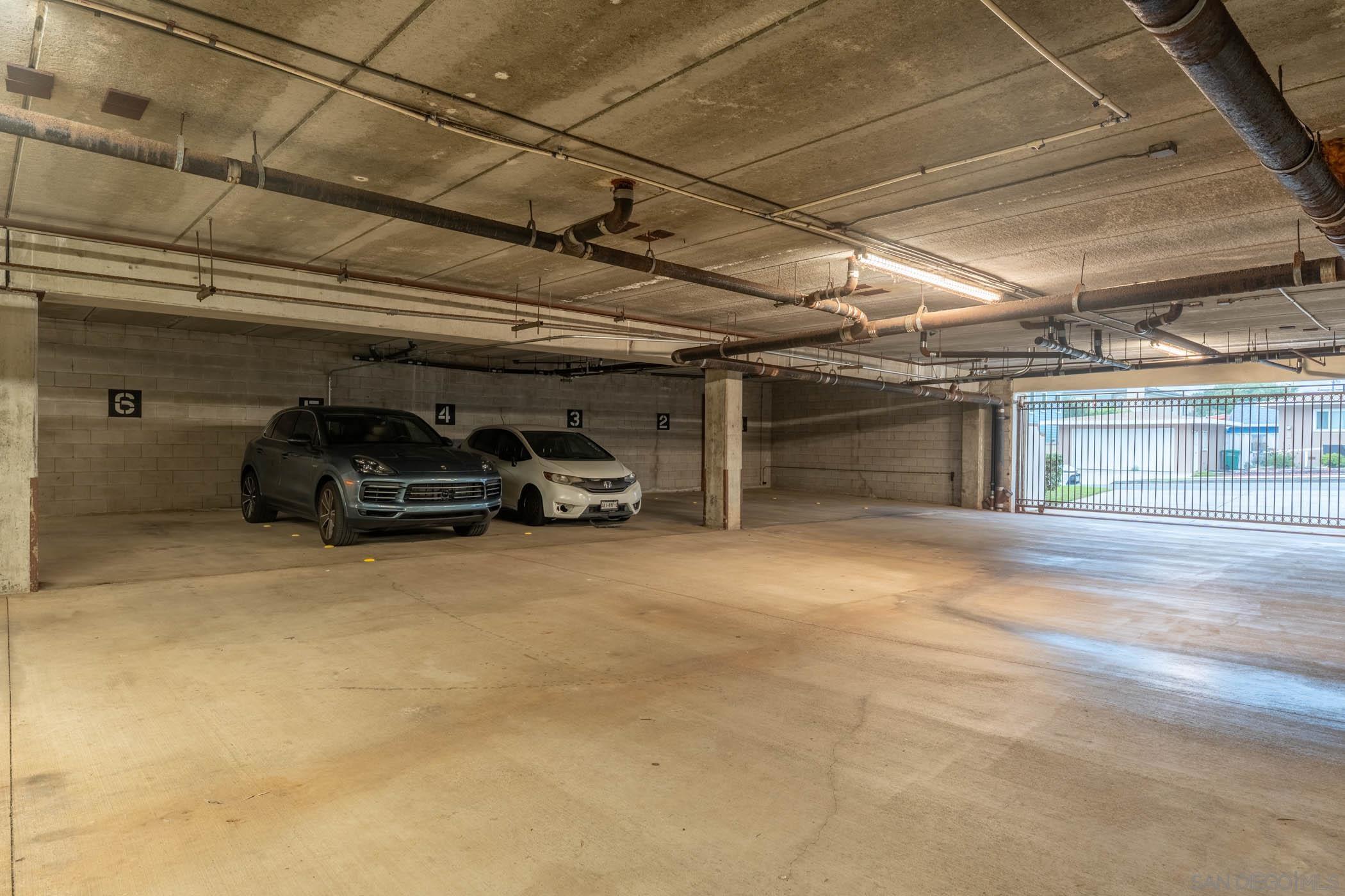 Detail Gallery Image 30 of 40 For 175  Maple Ave  #4,  Carlsbad,  CA 92008 - 2 Beds | 2/1 Baths