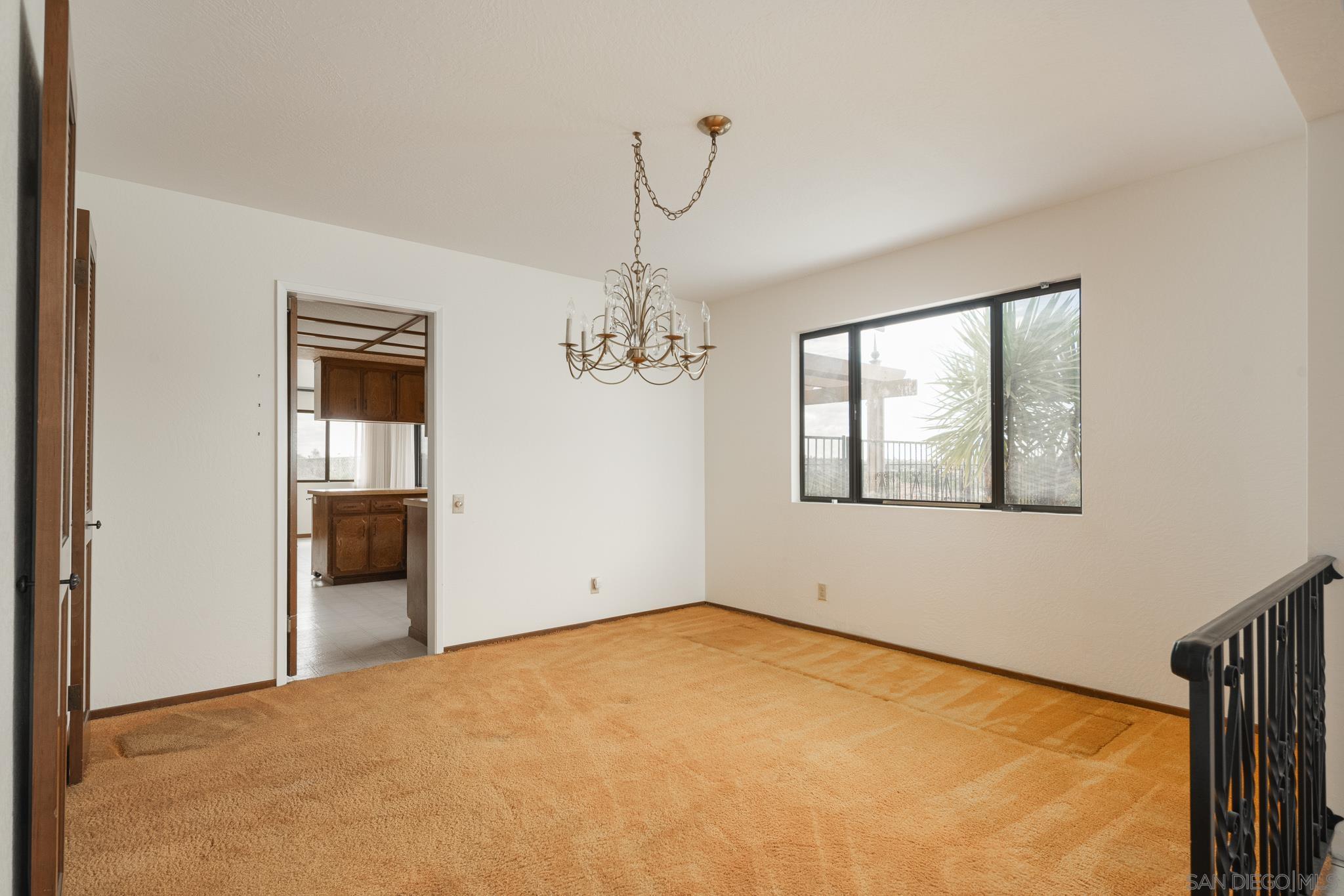 Detail Gallery Image 11 of 44 For 2712  Mateo Pl, Carlsbad,  CA 92009 - 3 Beds | 2/1 Baths