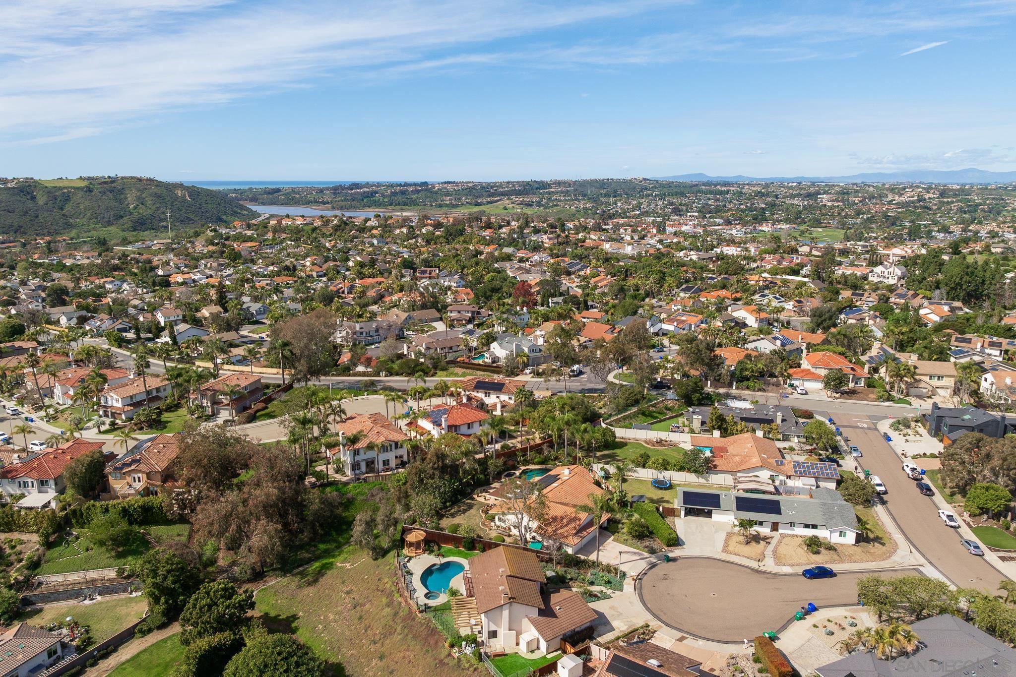 Detail Gallery Image 39 of 44 For 2712  Mateo Pl, Carlsbad,  CA 92009 - 3 Beds | 2/1 Baths