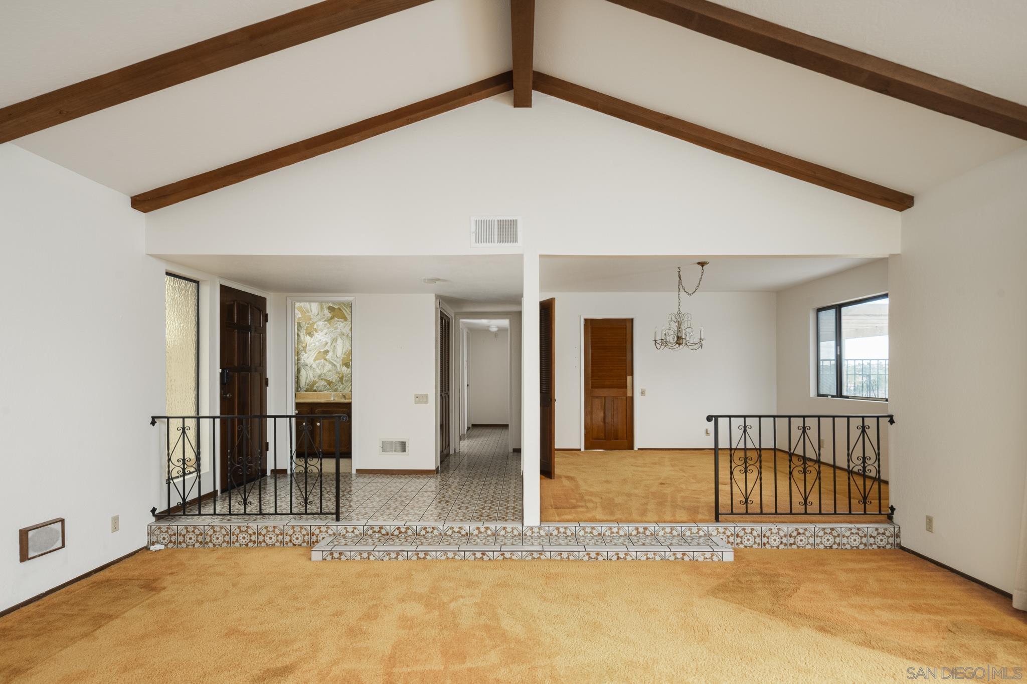 Detail Gallery Image 7 of 44 For 2712  Mateo Pl, Carlsbad,  CA 92009 - 3 Beds | 2/1 Baths