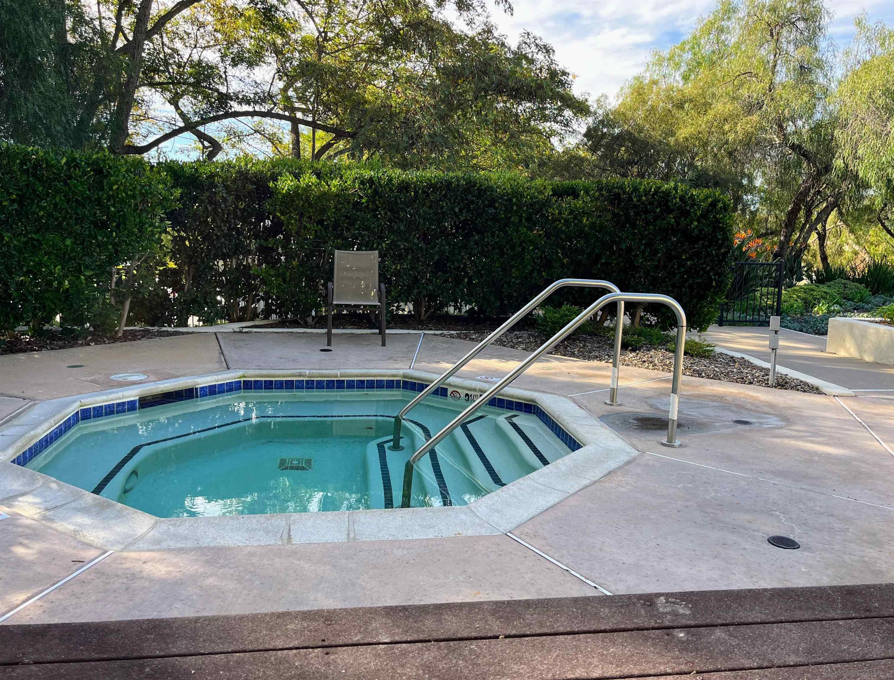 Detail Gallery Image 29 of 35 For 731  Concerto Glen, Escondido,  CA 92025 - 3 Beds | 2/1 Baths