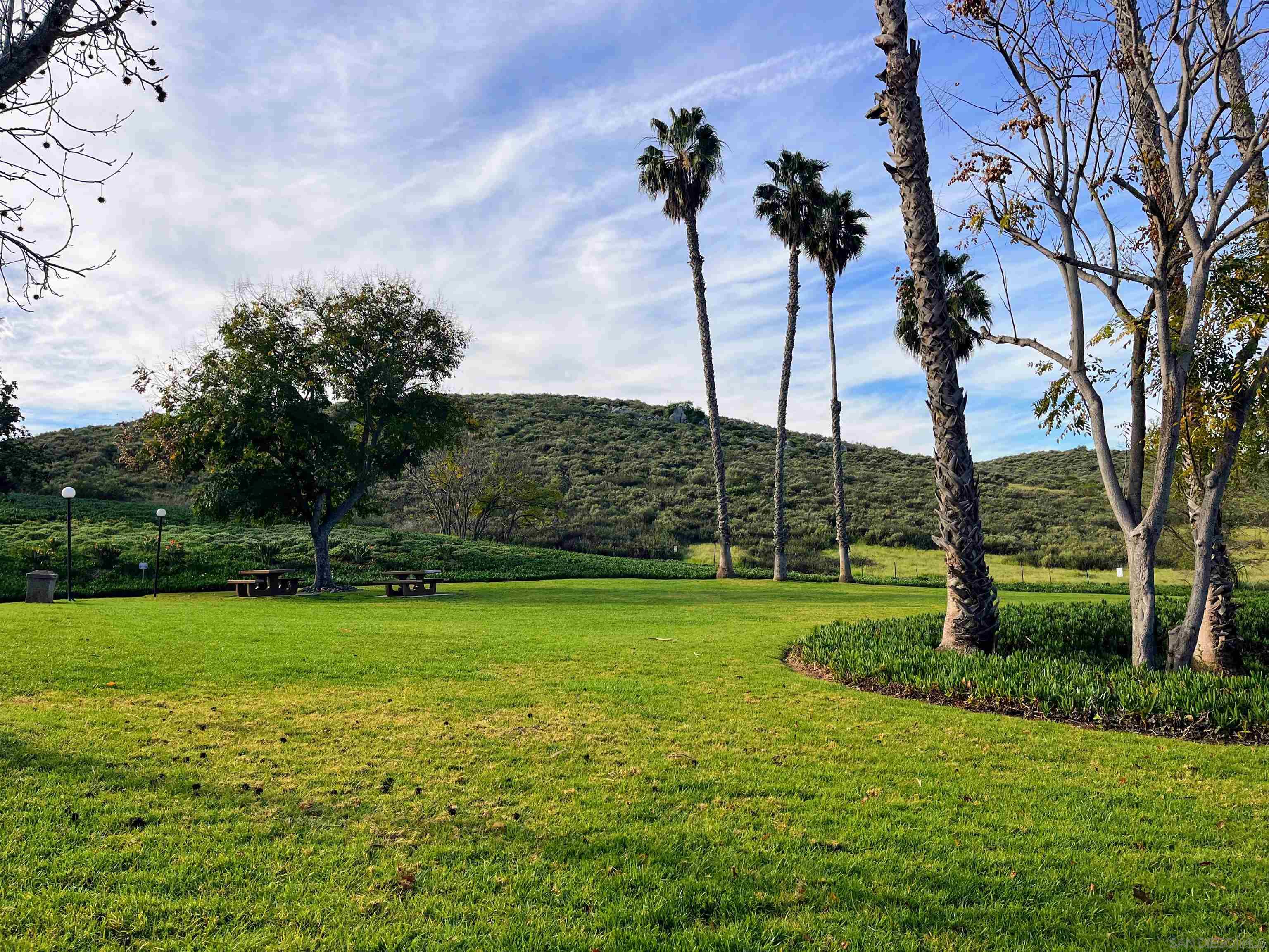Detail Gallery Image 34 of 35 For 731  Concerto Glen, Escondido,  CA 92025 - 3 Beds | 2/1 Baths