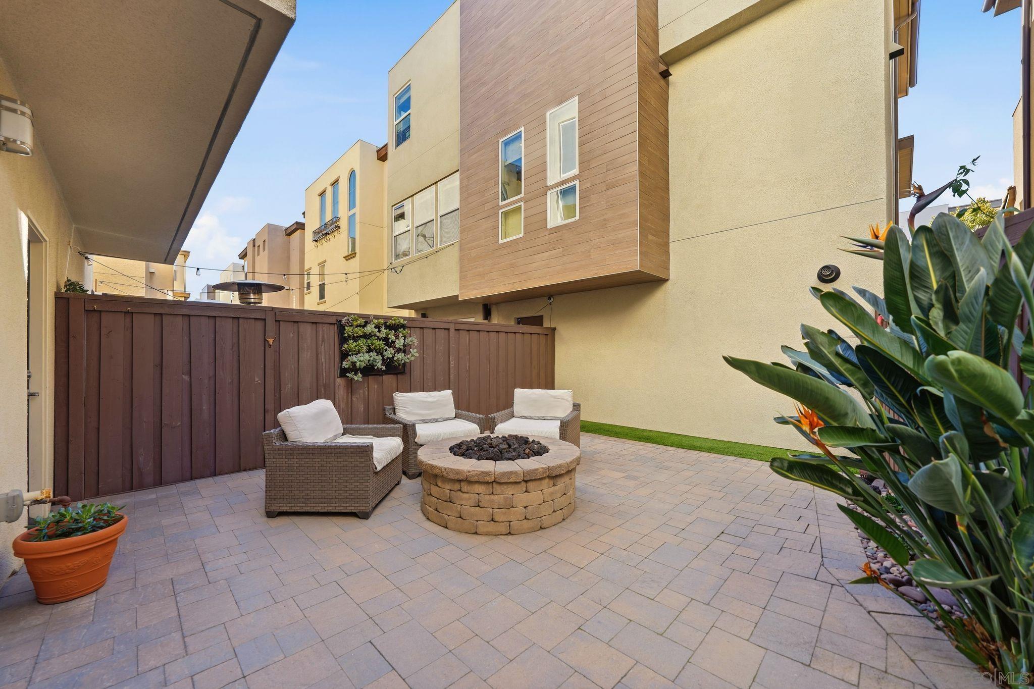 Detail Gallery Image 17 of 55 For 8337  Summit Way, San Diego,  CA 92108 - 3 Beds | 3/1 Baths
