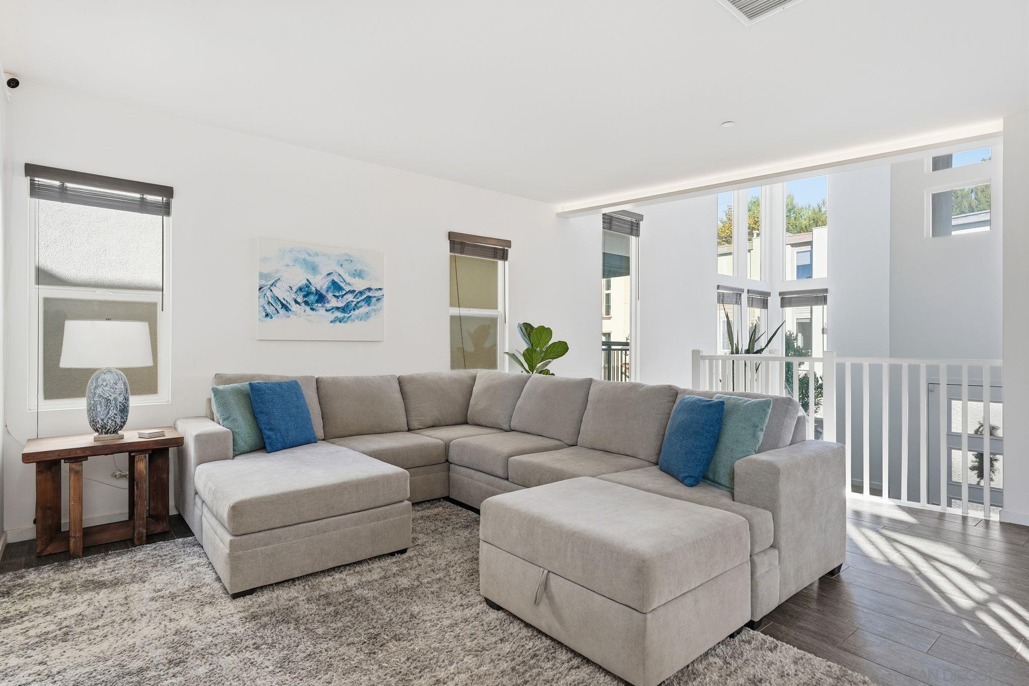 Detail Gallery Image 43 of 55 For 8337  Summit Way, San Diego,  CA 92108 - 3 Beds | 3/1 Baths