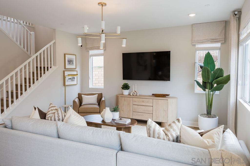 Detail Gallery Image 14 of 30 For 722  Miravar Place Lot 4  #LOT 4,  Vista,  CA 92081 - 4 Beds | 3 Baths