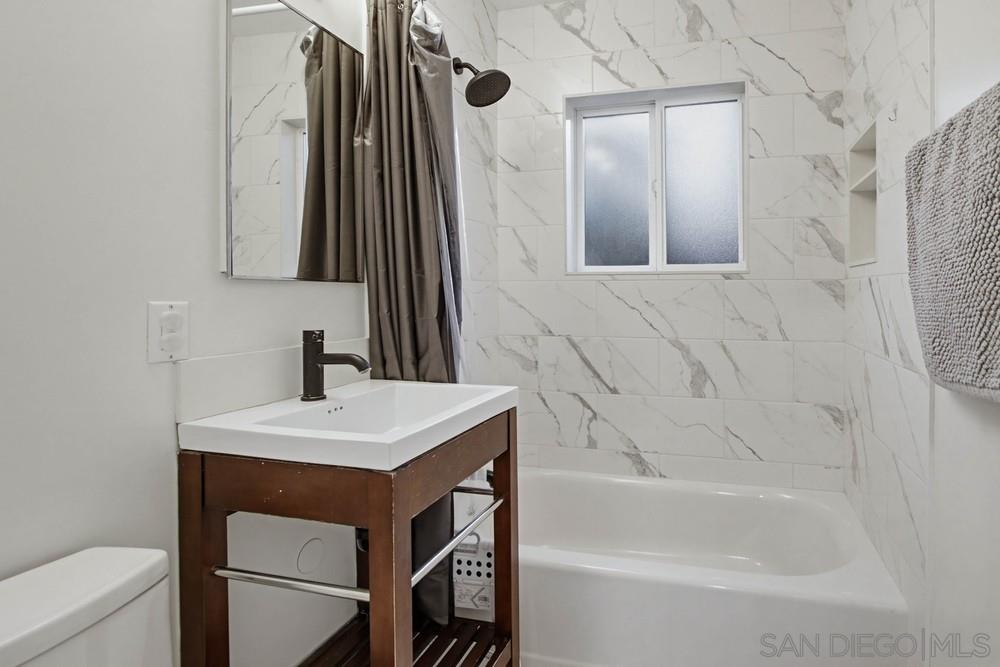 Detail Gallery Image 20 of 46 For 11038  Larkridge St, Santee,  CA 92071 - 3 Beds | 2 Baths