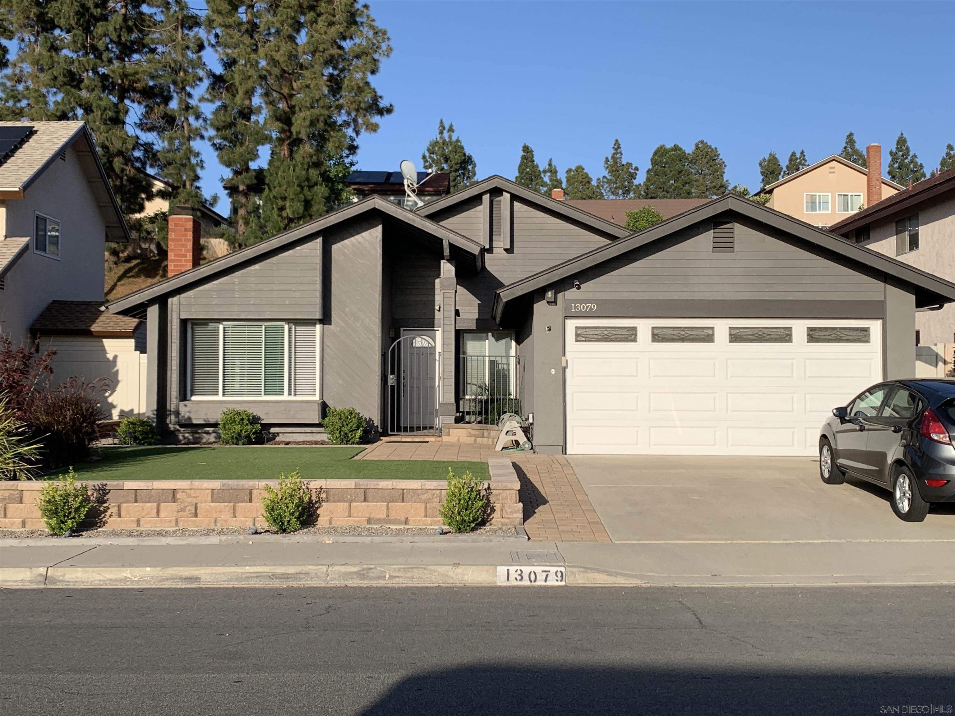 Front Image Thumbnail for SD260004723