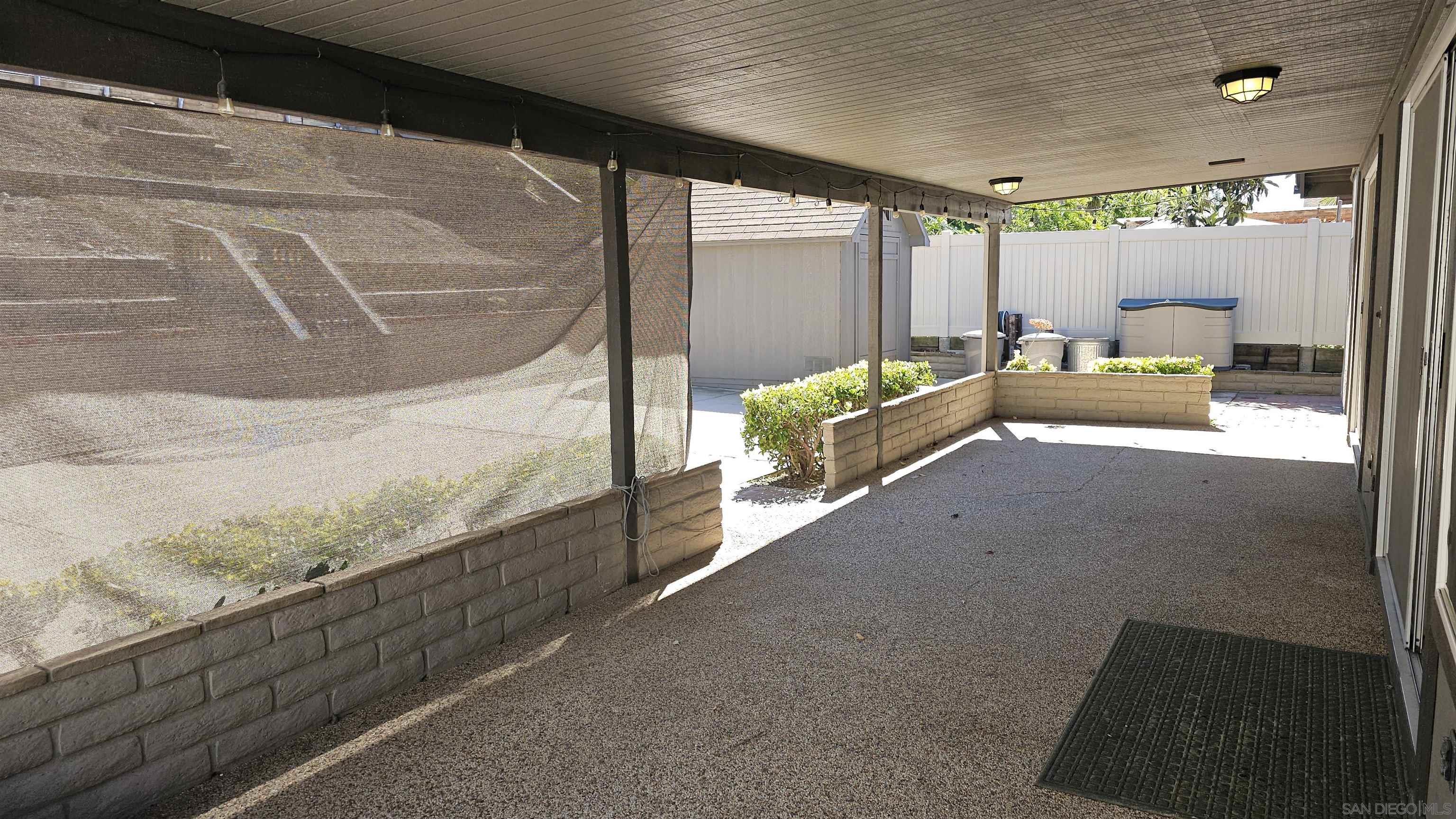 Detail Gallery Image 36 of 43 For 13079  War Bonnet St, San Diego,  CA 92129 - 4 Beds | 2 Baths