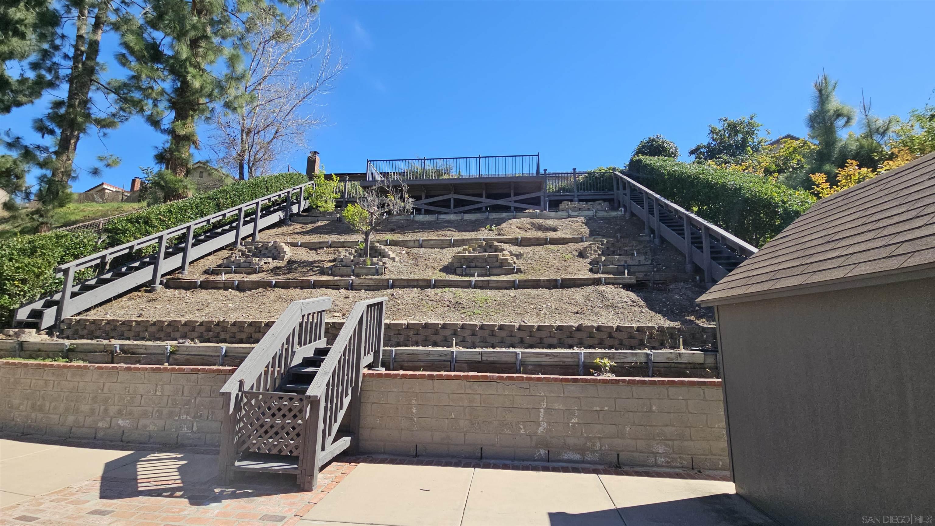 Detail Gallery Image 40 of 43 For 13079  War Bonnet St, San Diego,  CA 92129 - 4 Beds | 2 Baths